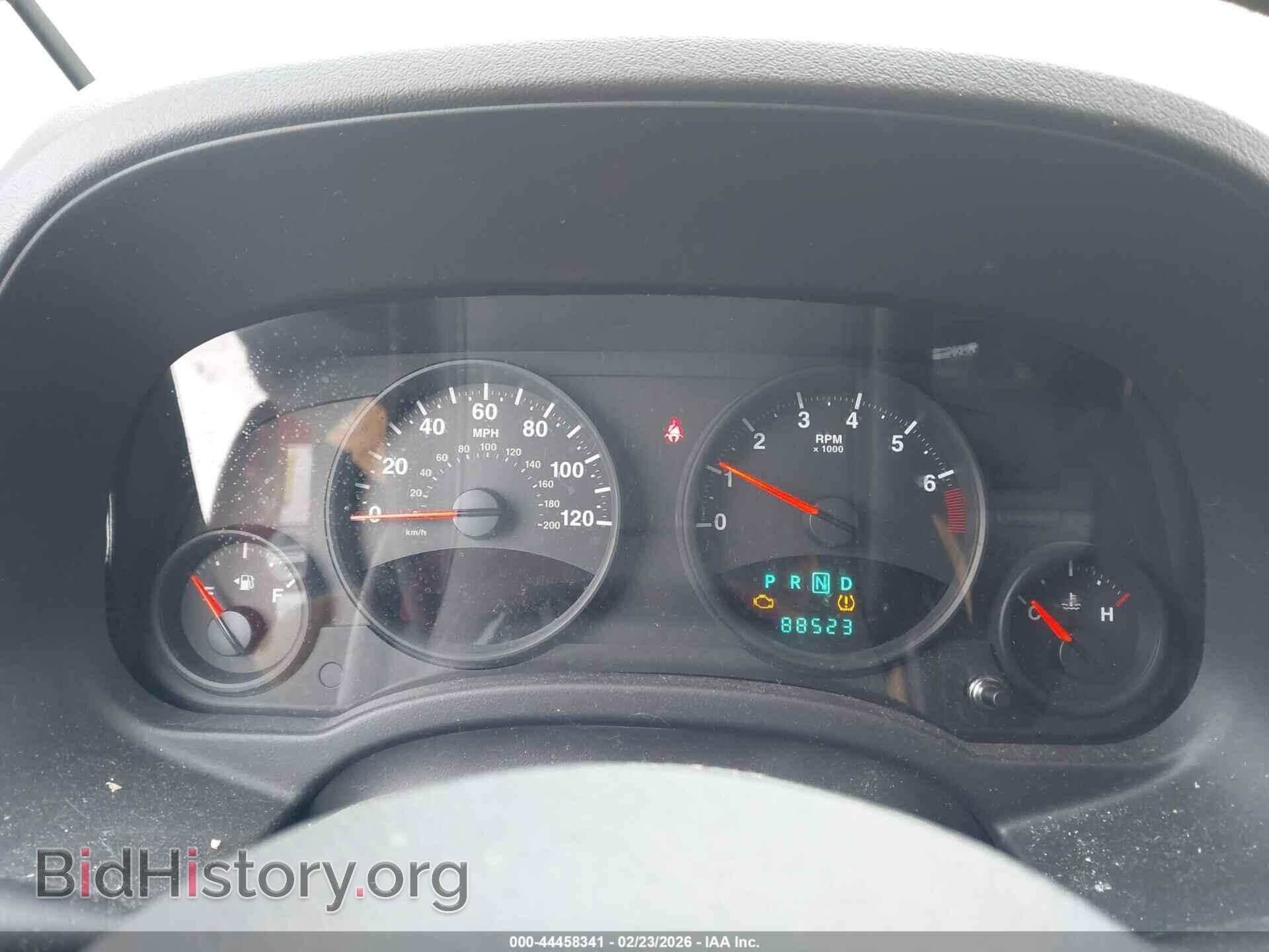 2012 JEEP COMPASS - VIN: 1C4NJDBB8CD525572 - Photo 7
