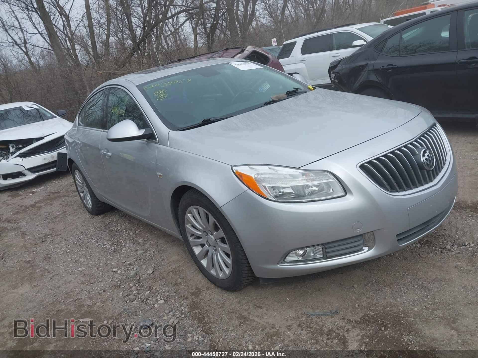 Photo W04GW5EV4B1081249 - BUICK REGAL 2011