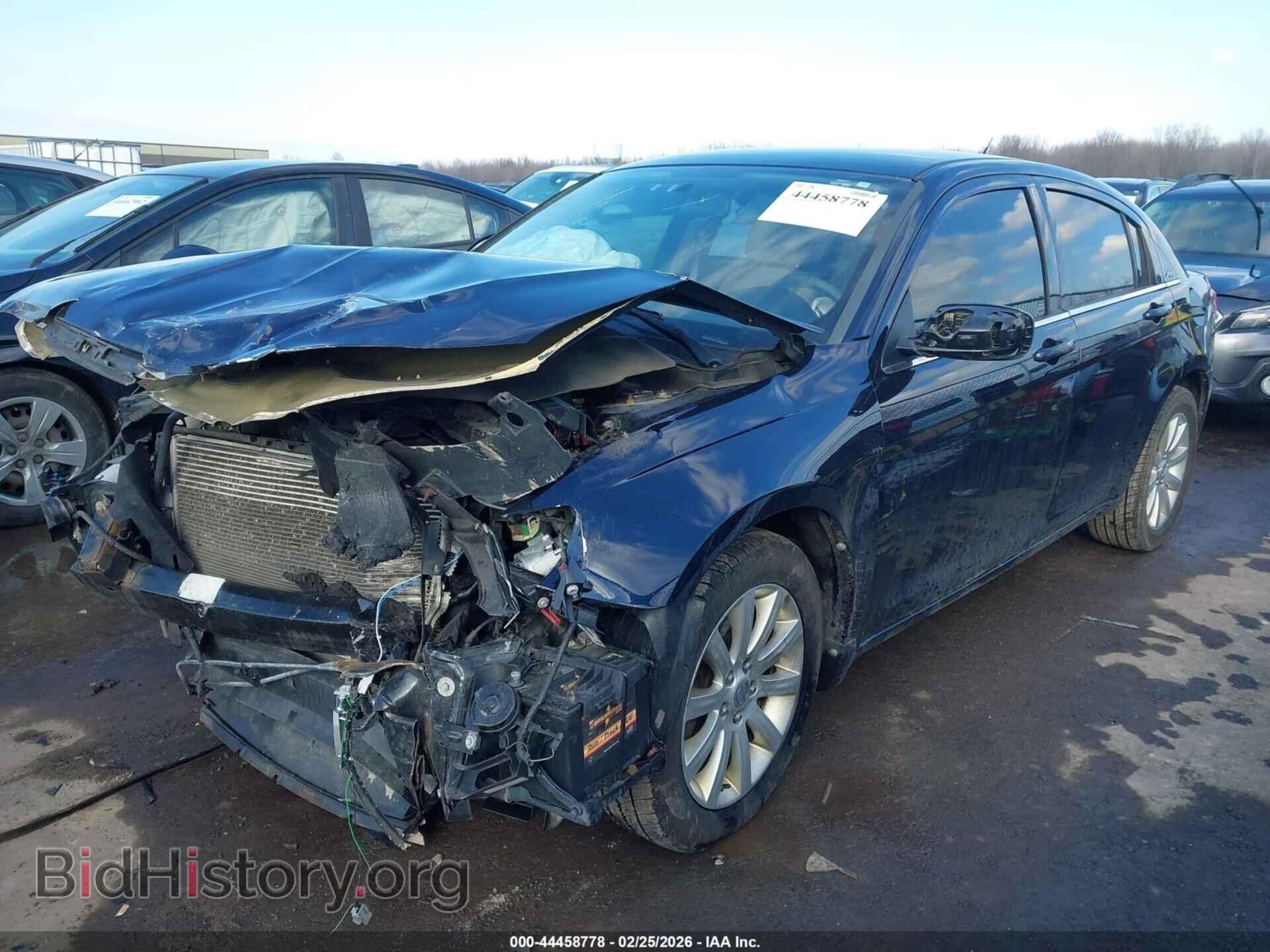 2012 CHRYSLER 200 - VIN: 1C3CCBBB2CN144871 - Photo 2