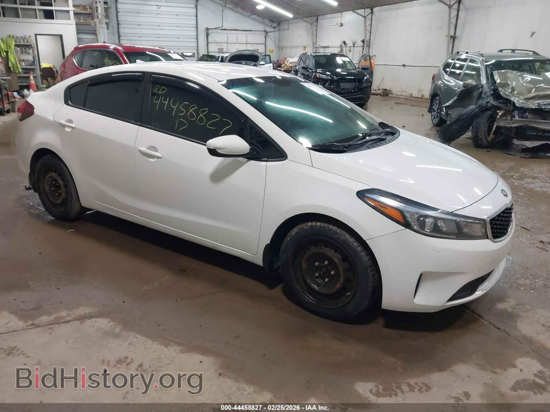 Photo 3KPFL4A71HE156247 - KIA FORTE 2017