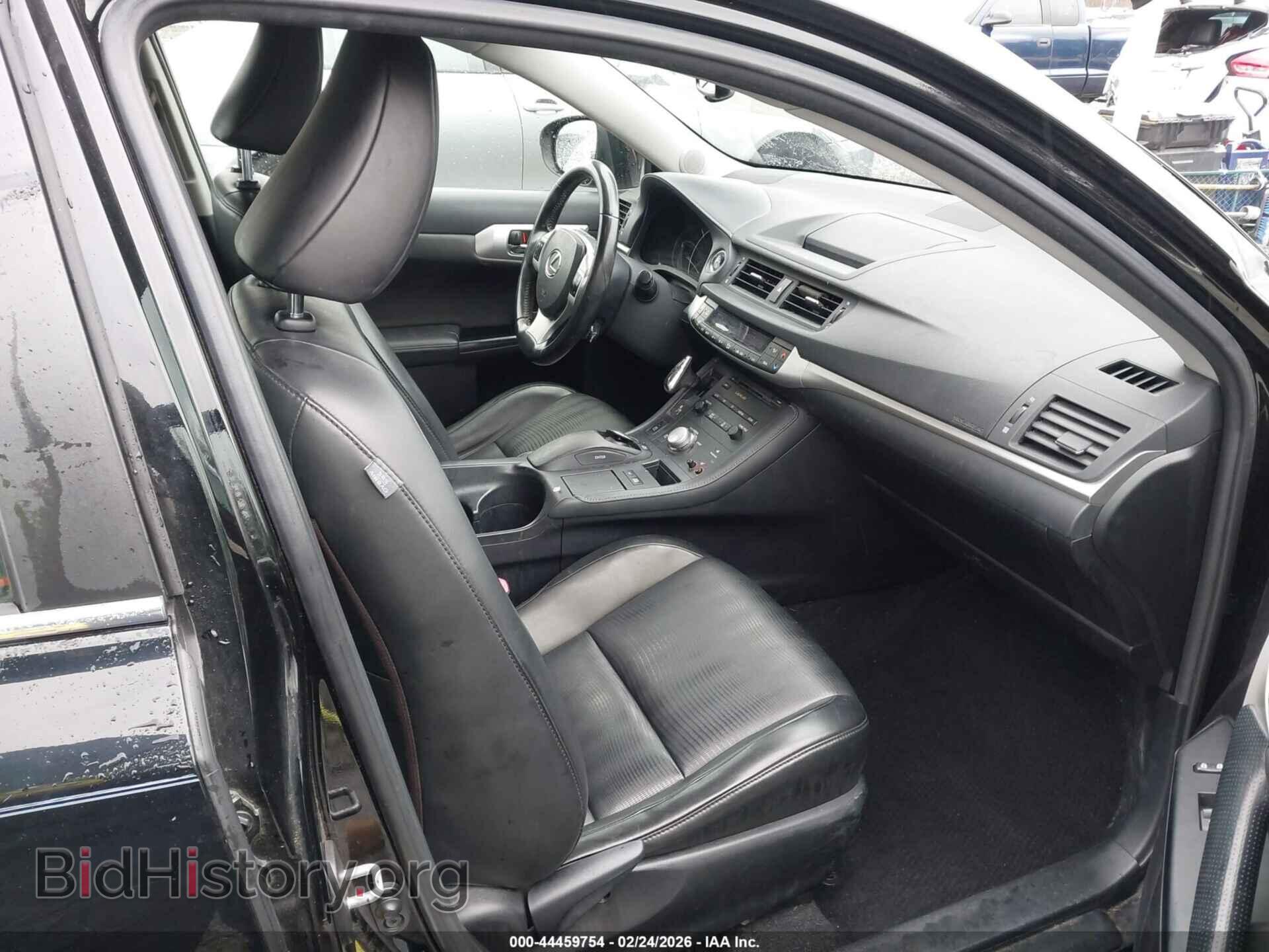 2012 LEXUS CT 200H - VIN: JTHKD5BHXC2076572 - Фото 17