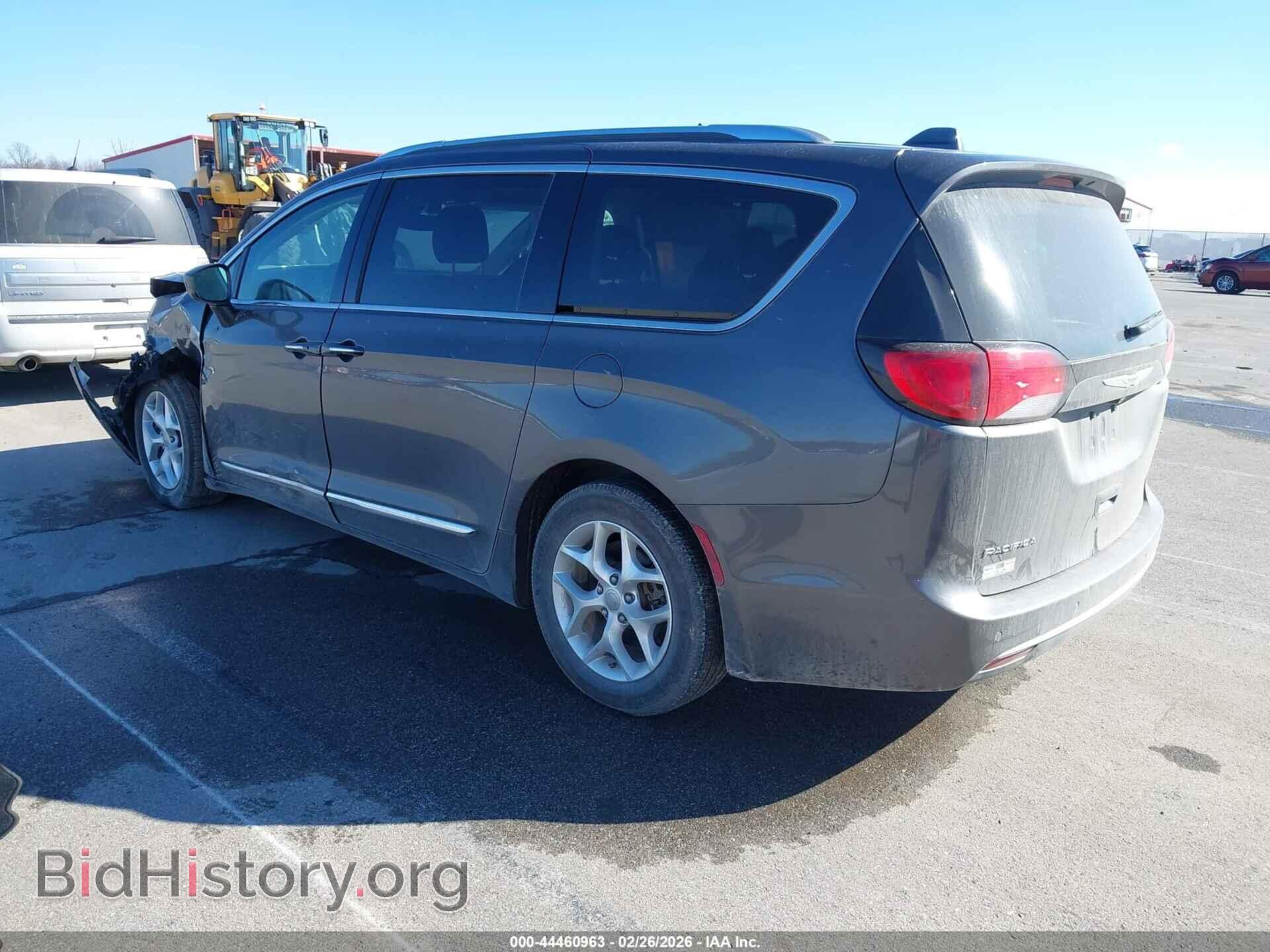 2018 CHRYSLER PACIFICA - VIN: 2C4RC1BG5JR204623 - Фото 3