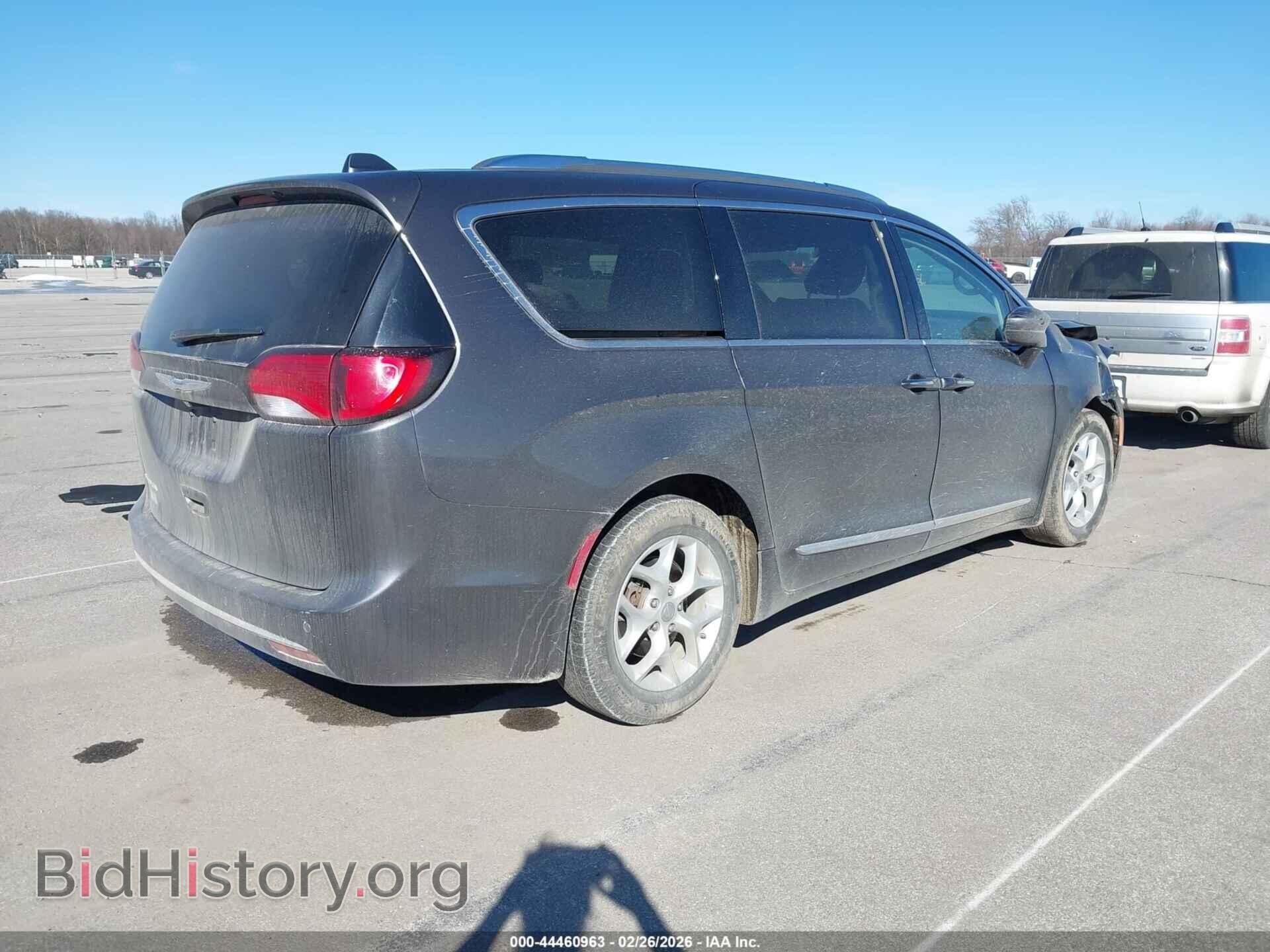 2018 CHRYSLER PACIFICA - VIN: 2C4RC1BG5JR204623 - Фото 4