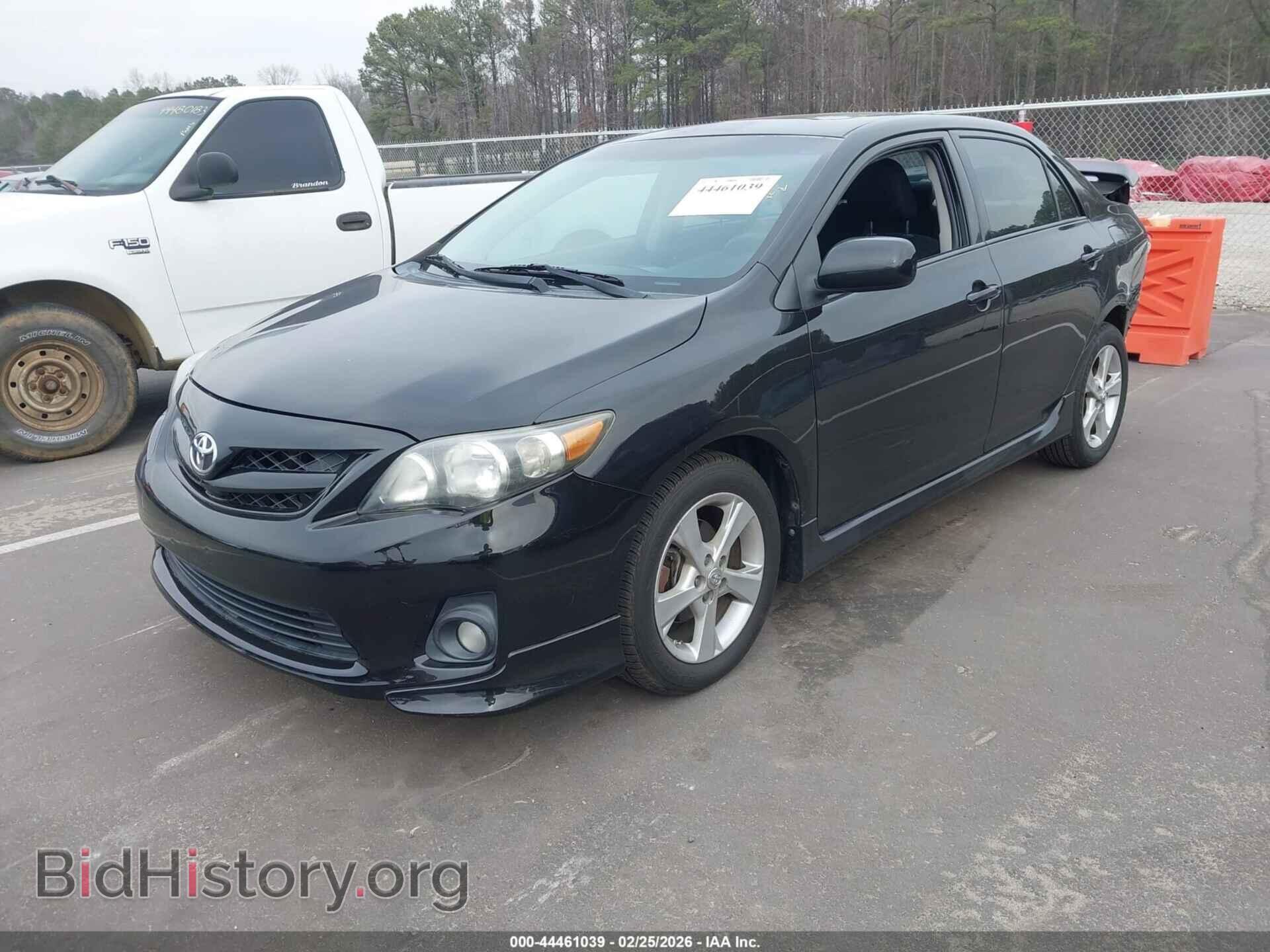 2011 TOYOTA COROLLA - VIN: 2T1BU4EE2BC612587 - Фото 2