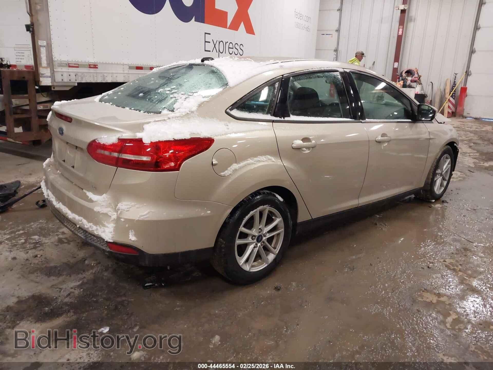 2017 FORD FOCUS - VIN: 1FADP3F29HL325804 - Фото 4