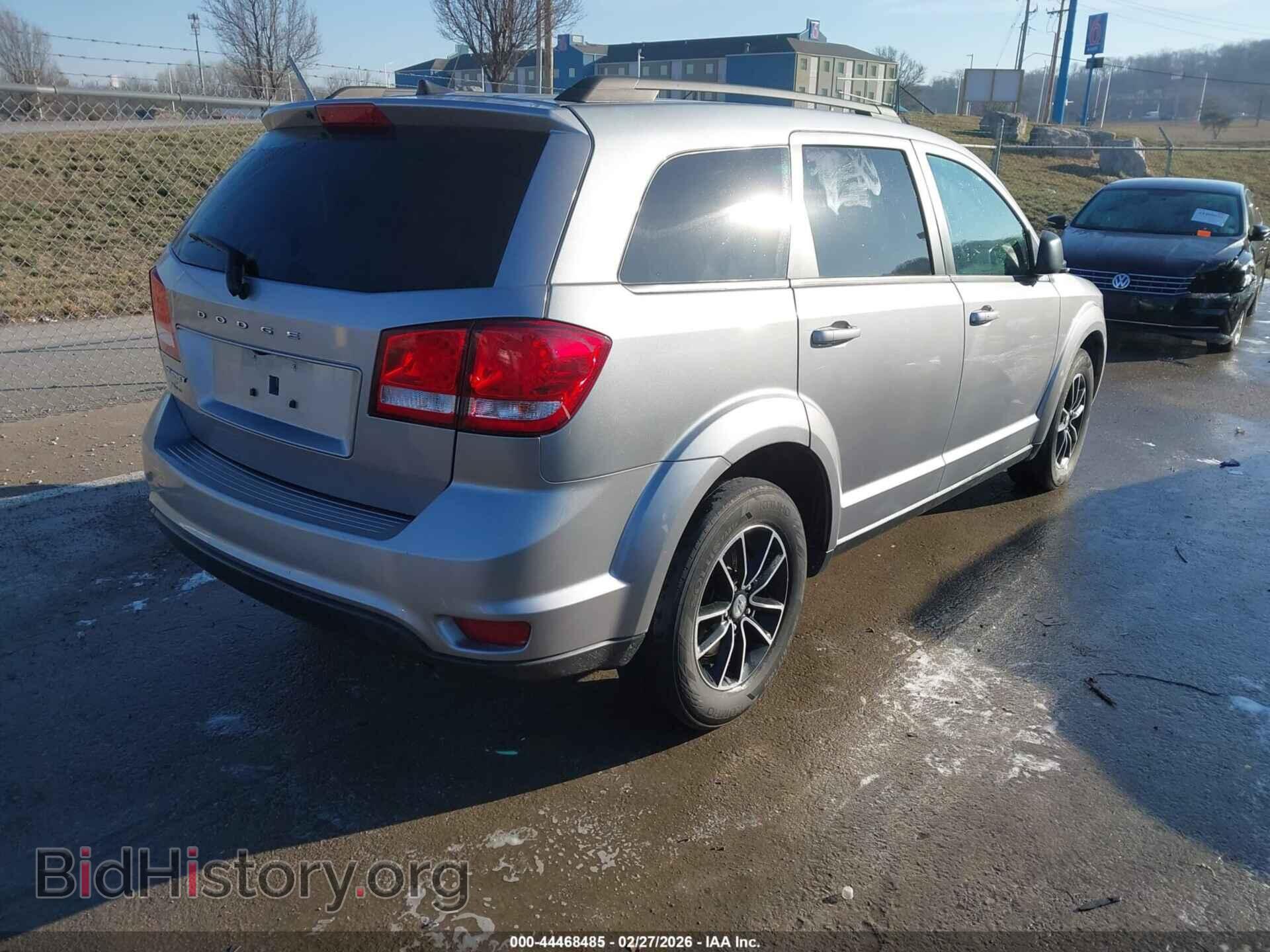 2019 DODGE JOURNEY - VIN: 3C4PDCBB6KT738328 - Фото 4