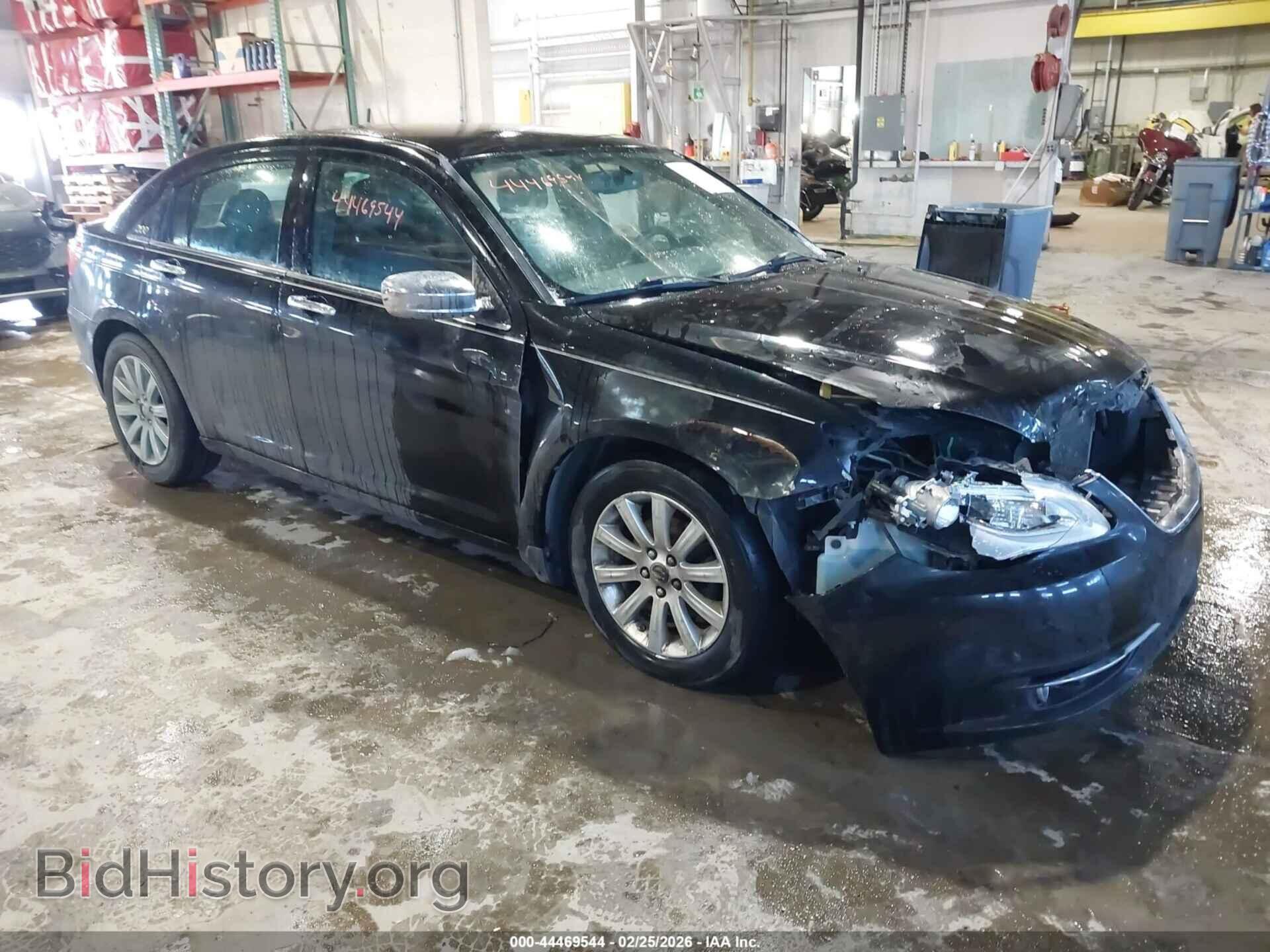 Фотография 1C3CCBCG6DN585799 - CHRYSLER 200 2013