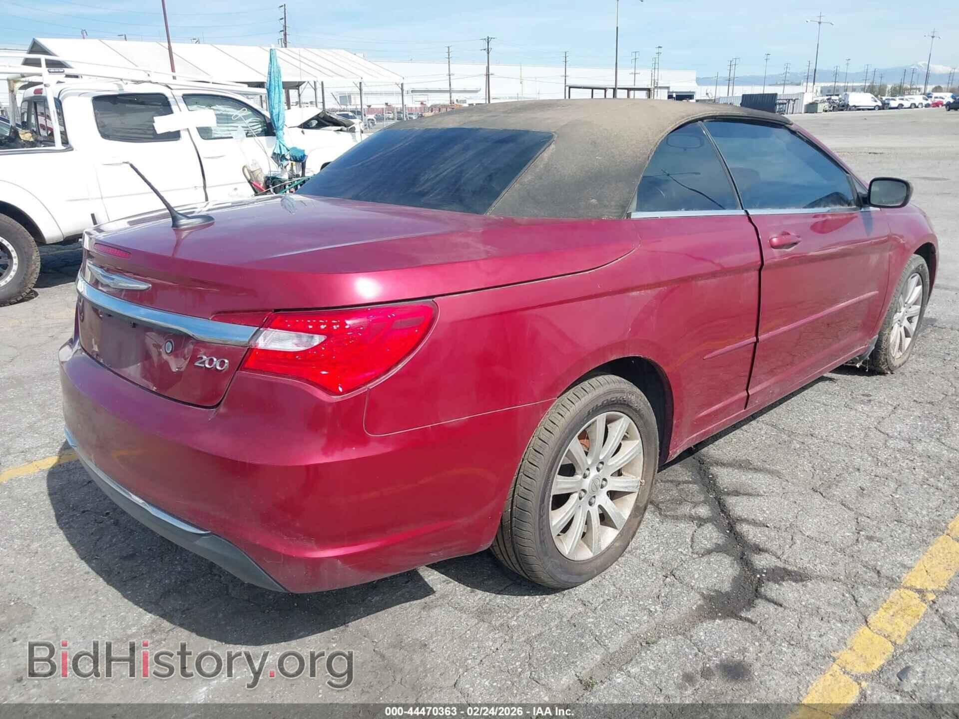 2012 CHRYSLER 200 - VIN: 1C3BCBEG7CN240577 - Photo 4