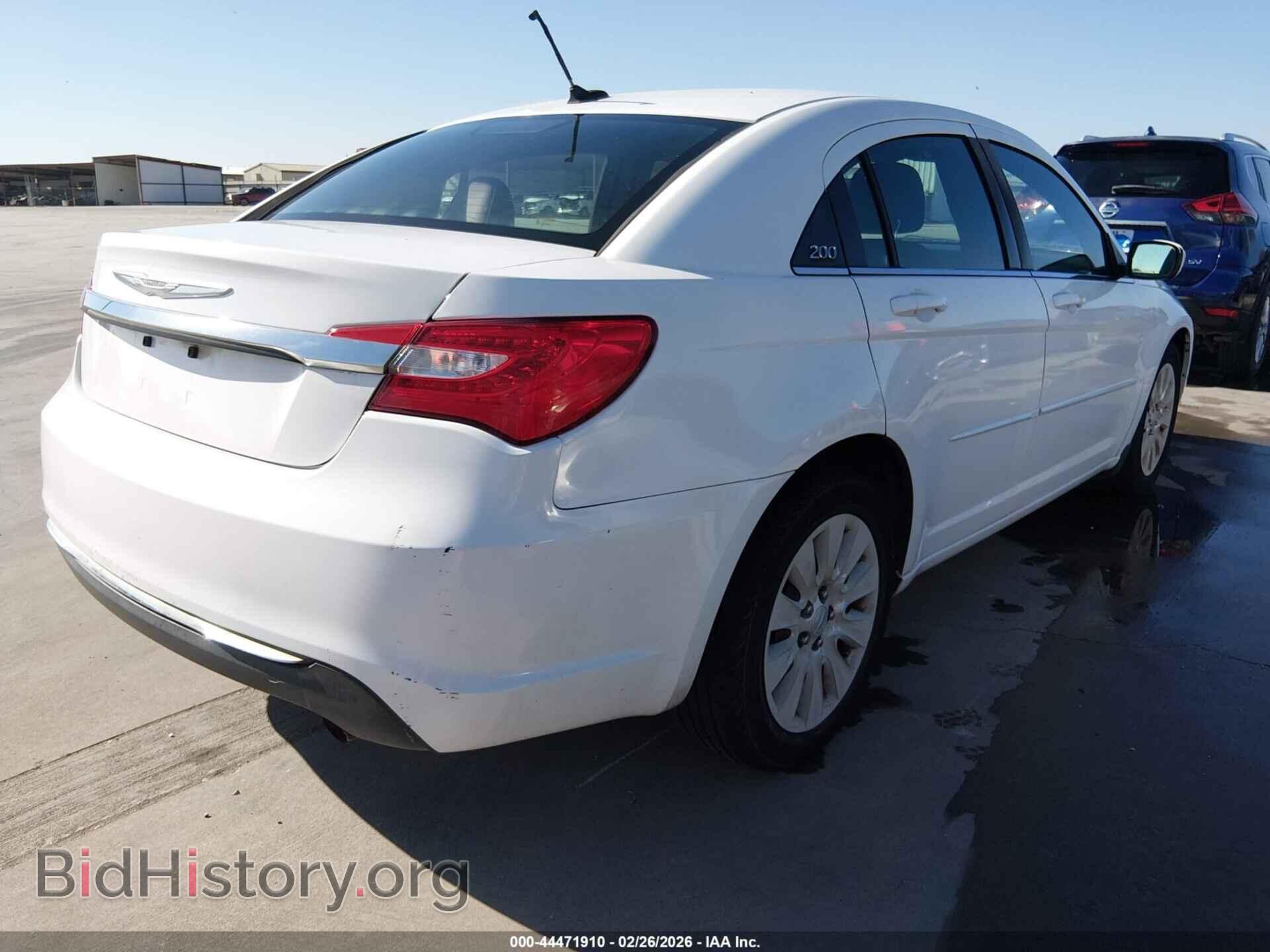 2012 CHRYSLER 200 - VIN: 1C3CCBAB4CN240812 - Фото 4