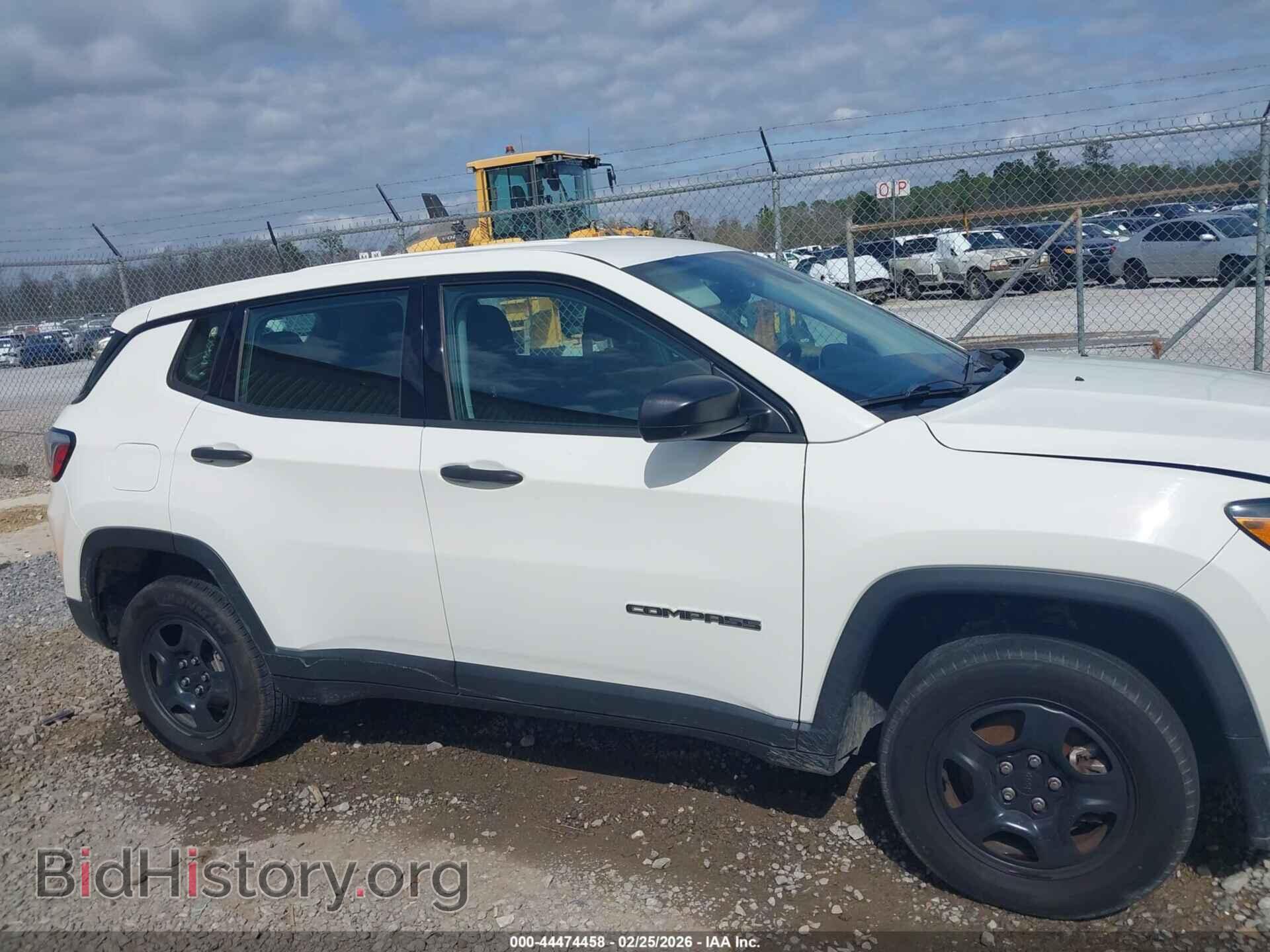 2018 JEEP COMPASS - VIN: 3C4NJDAB0JT190882 - Фото 14