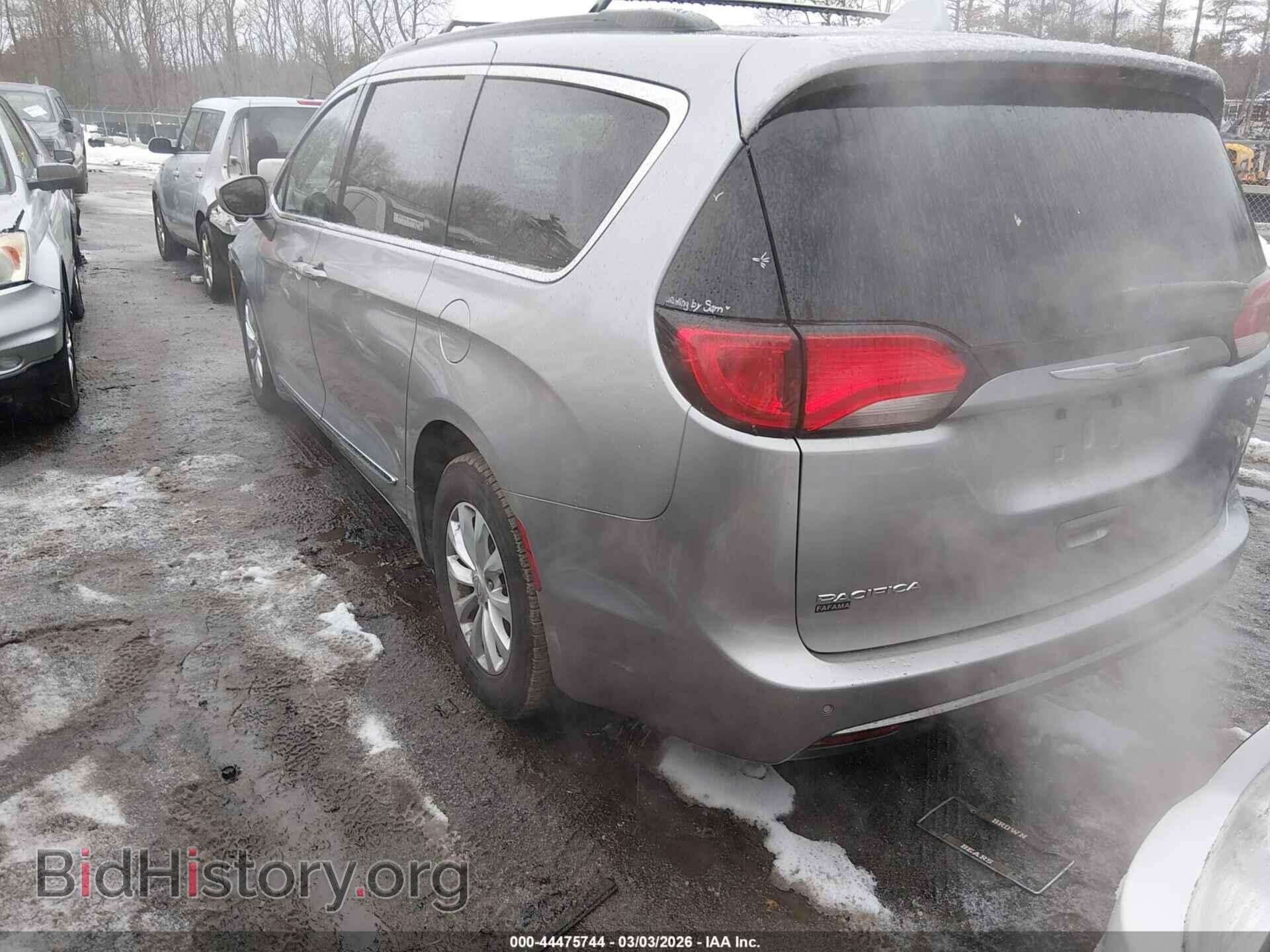 2017 CHRYSLER PACIFICA - VIN: 2C4RC1BG4HR526342 - Фото 3
