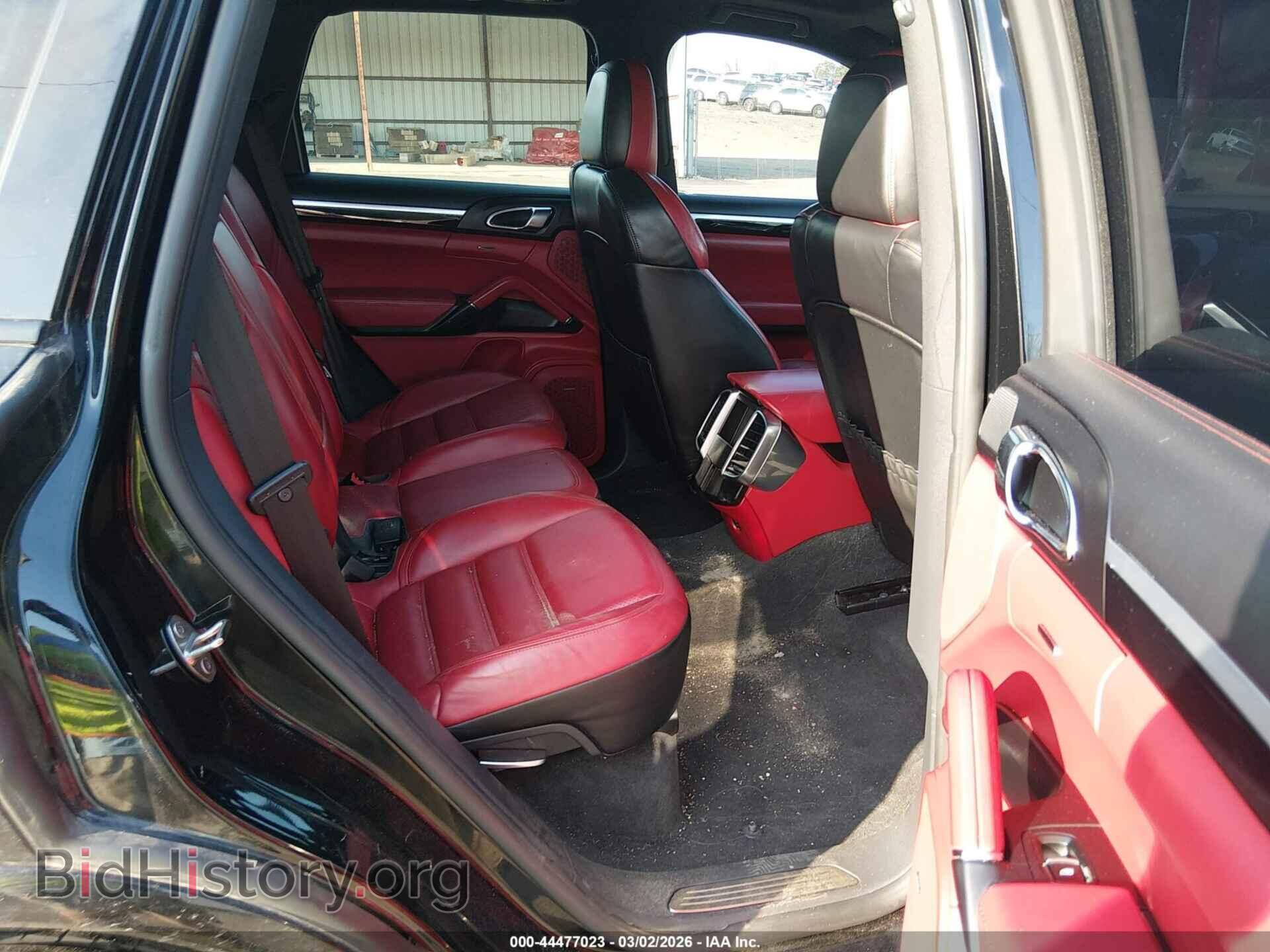 2017 PORSCHE CAYENNE - VIN: WP1AA2A27HKA82983 - Фото 8