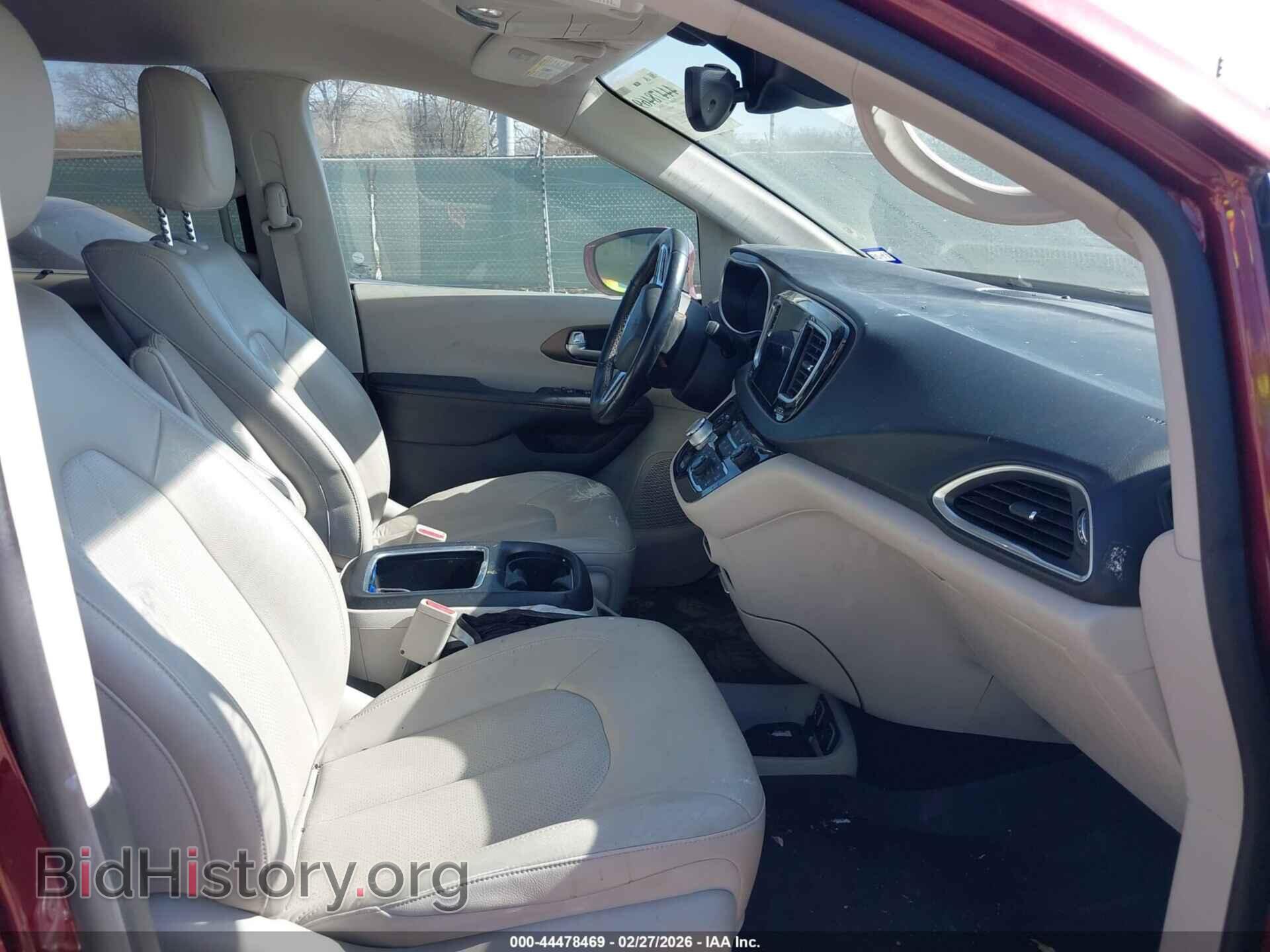 2017 CHRYSLER PACIFICA - VIN: 2C4RC1EG2HR512161 - Фото 5