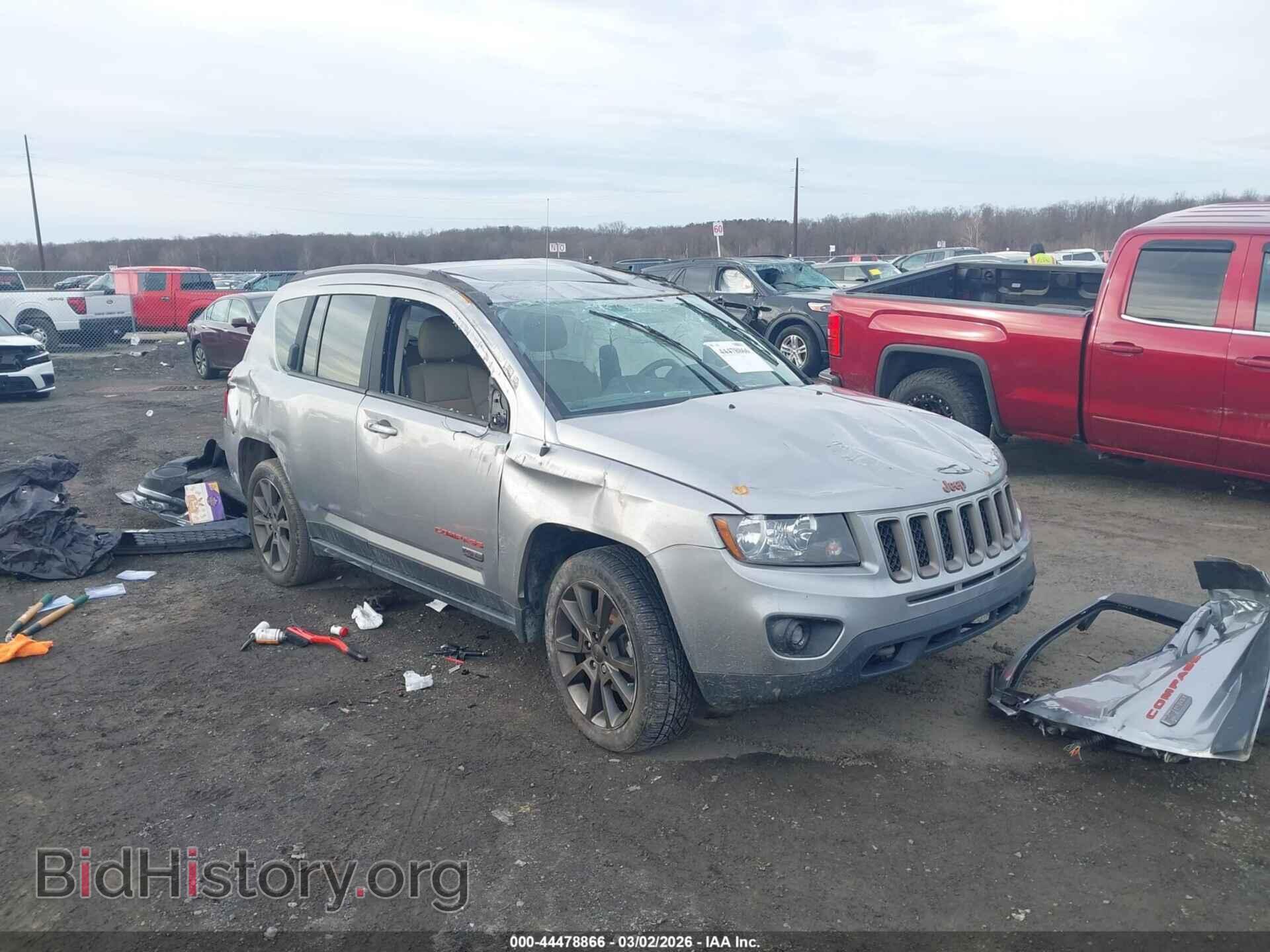 Photo 1C4NJDBB9GD790393 - JEEP COMPASS 2016
