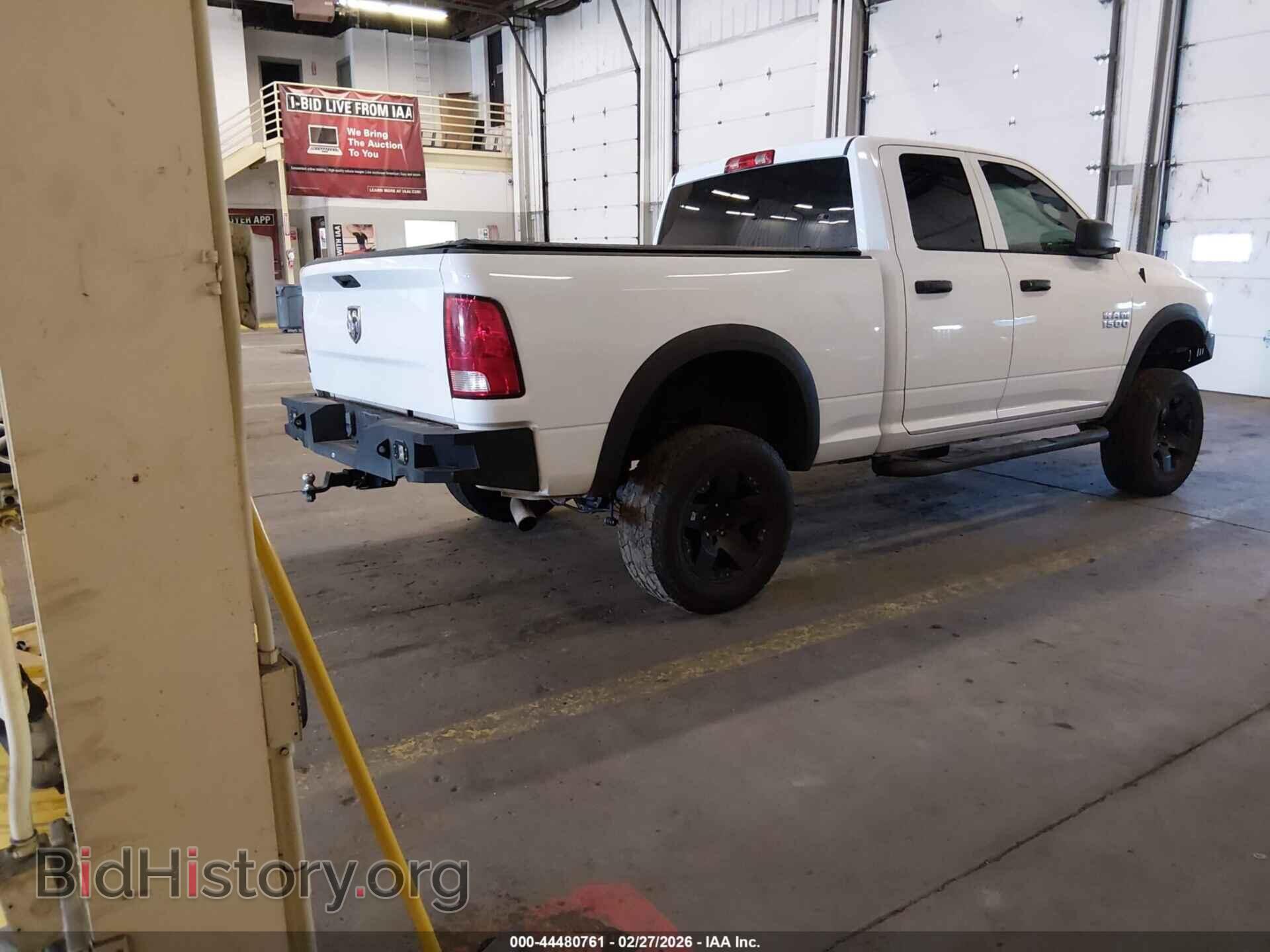 2018 RAM 1500 - VIN: 1C6RR6FG8JS330504 - Фото 4