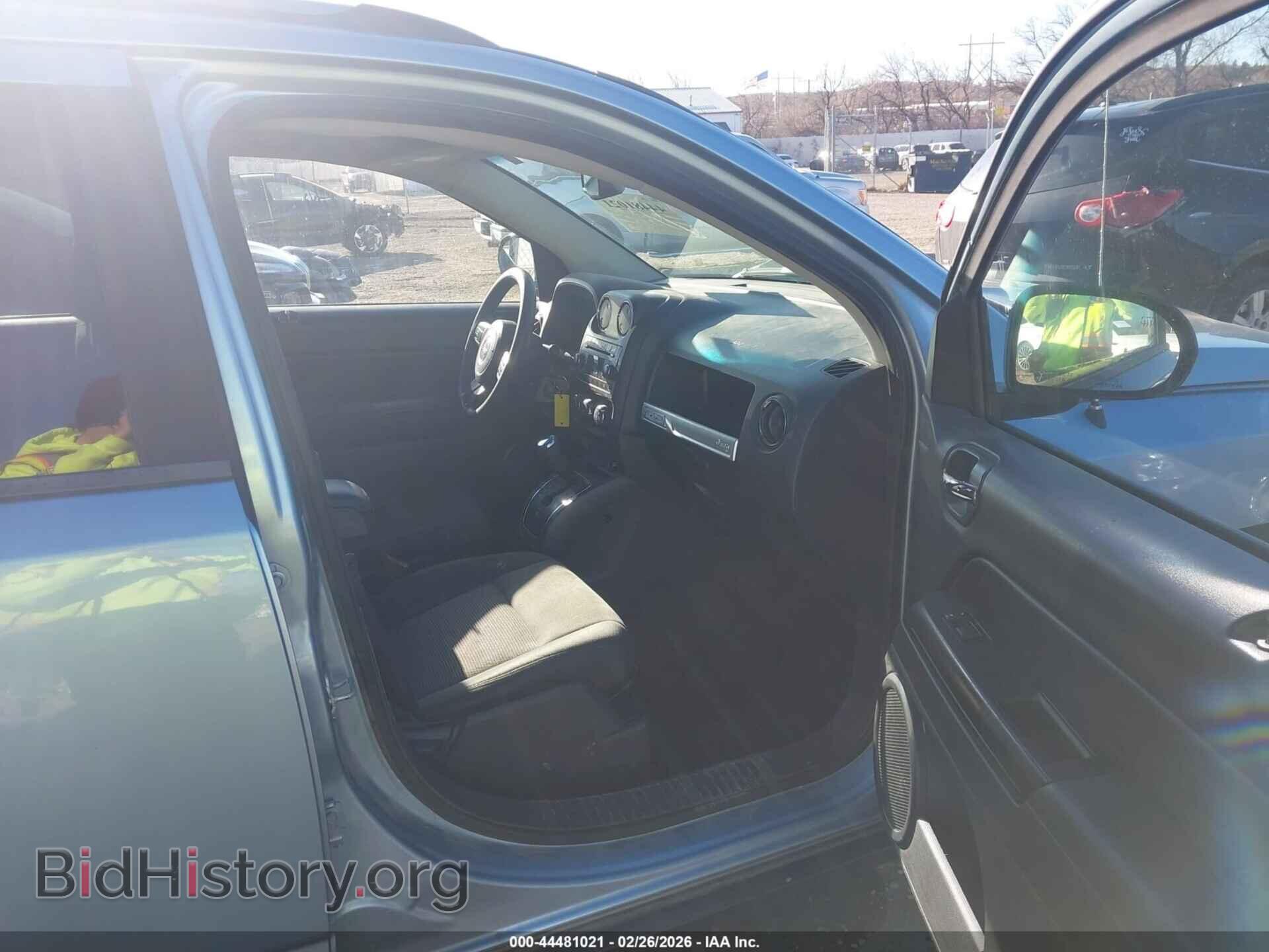 2014 JEEP COMPASS - VIN: 1C4NJDBB2ED530897 - Photo 5