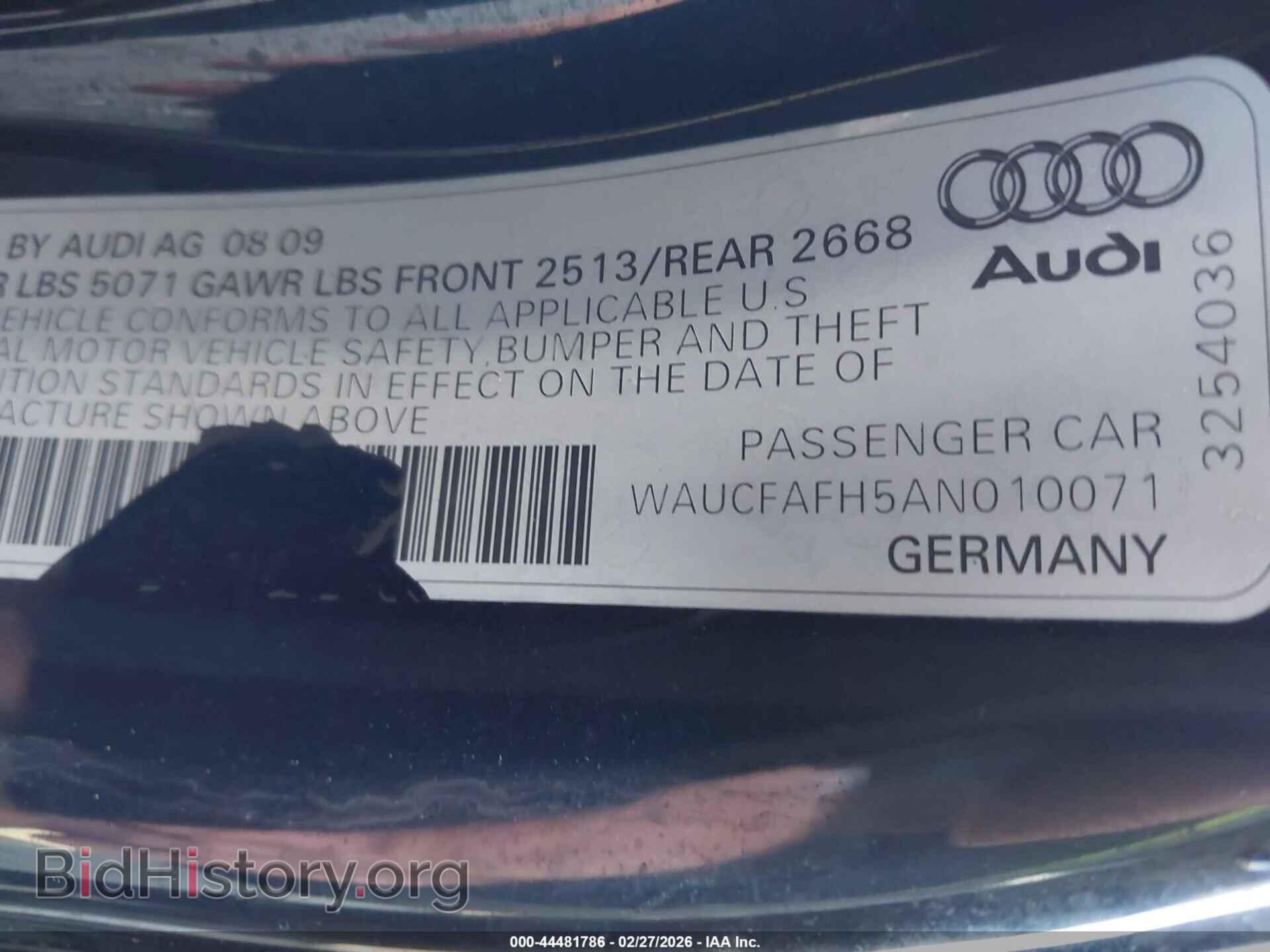 2010 AUDI A5 - VIN: WAUCFAFH5AN010071 - Фото 9