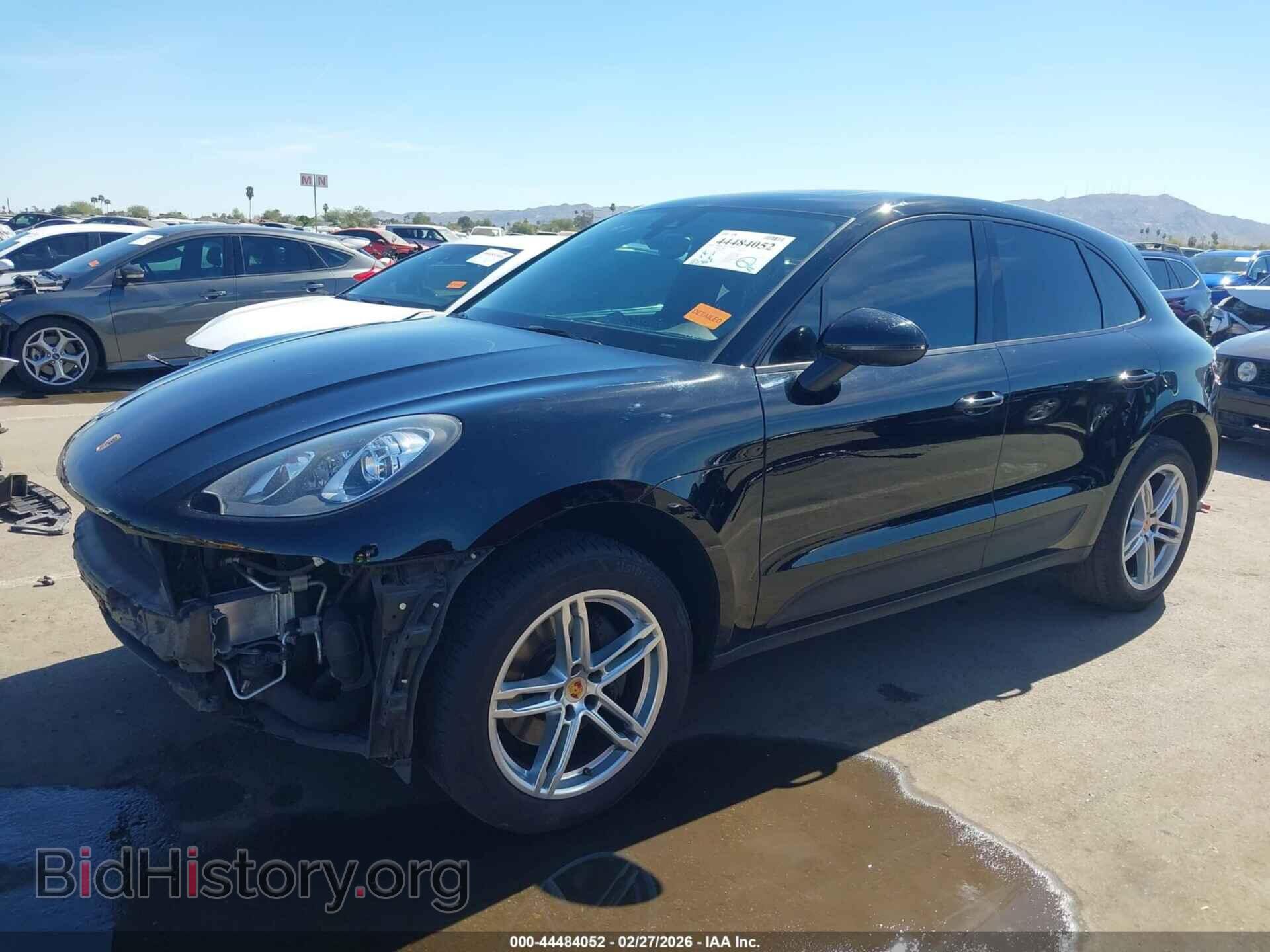2017 PORSCHE MACAN - VIN: WP1AA2A52HLB05767 - Photo 2