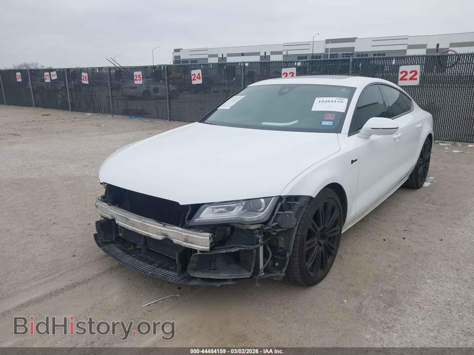 2012 AUDI A7 - VIN: WAUYGAFC5CN077635 - Фото 2