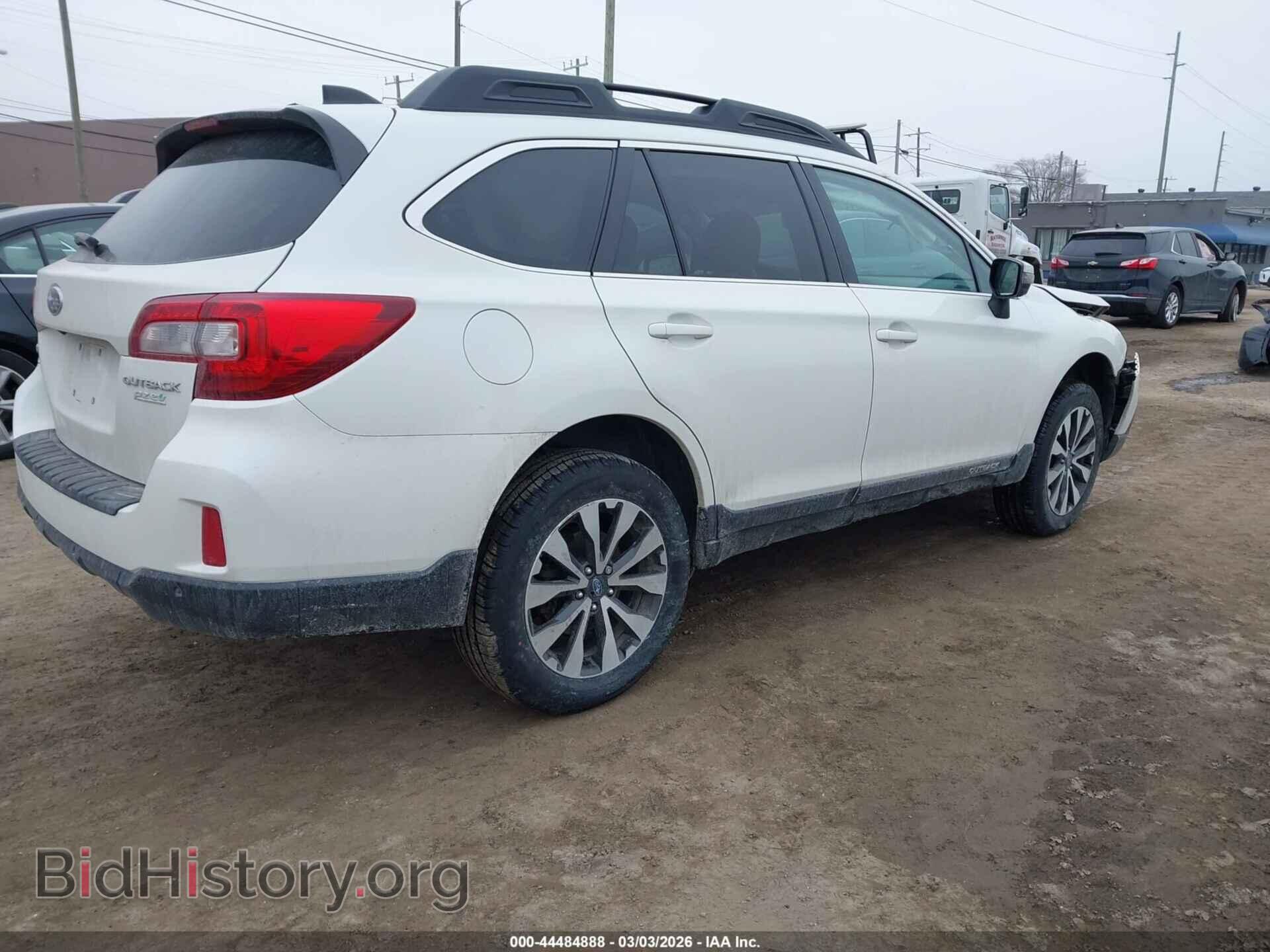 2017 SUBARU OUTBACK - VIN: 4S4BSANC5H3243580 - Фото 4
