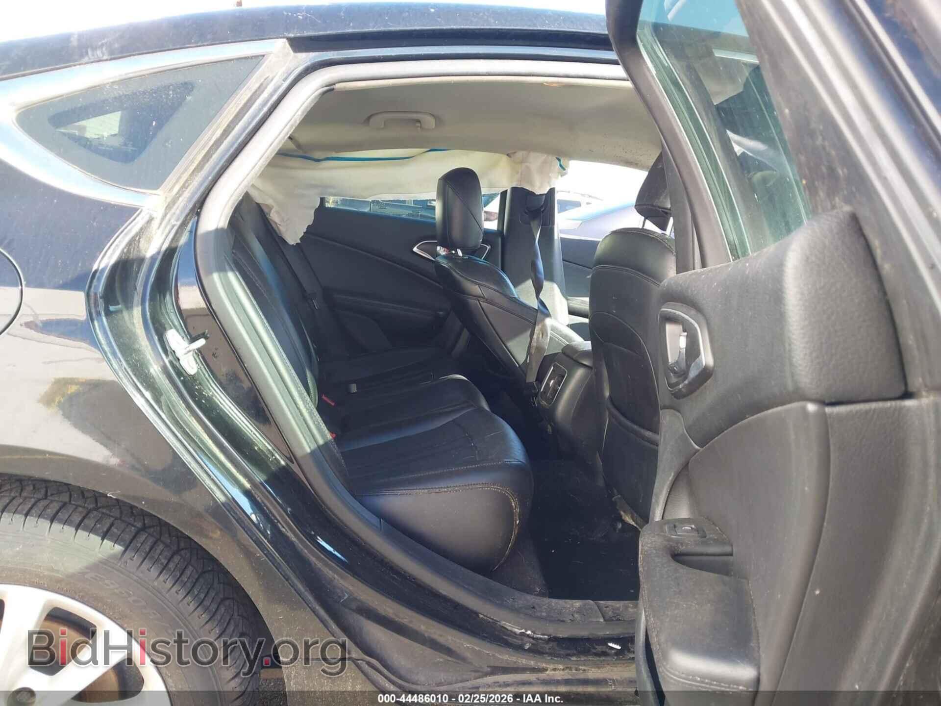 2015 CHRYSLER 200 - VIN: 1C3CCCCB3FN577057 - Фото 8