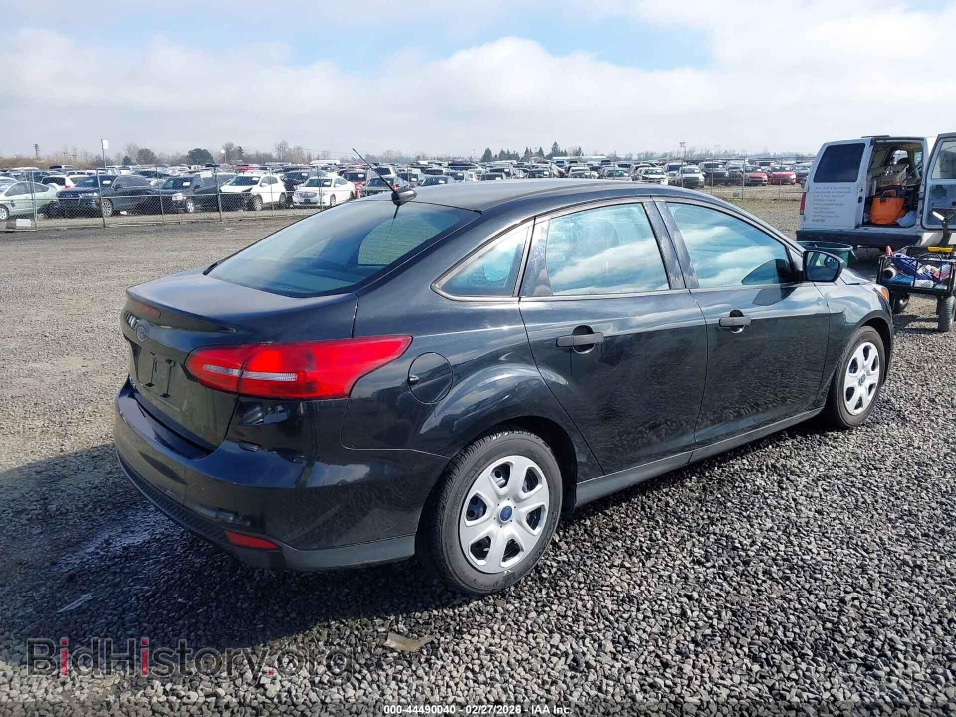 2015 FORD FOCUS - VIN: 1FADP3E21FL361808 - Photo 4