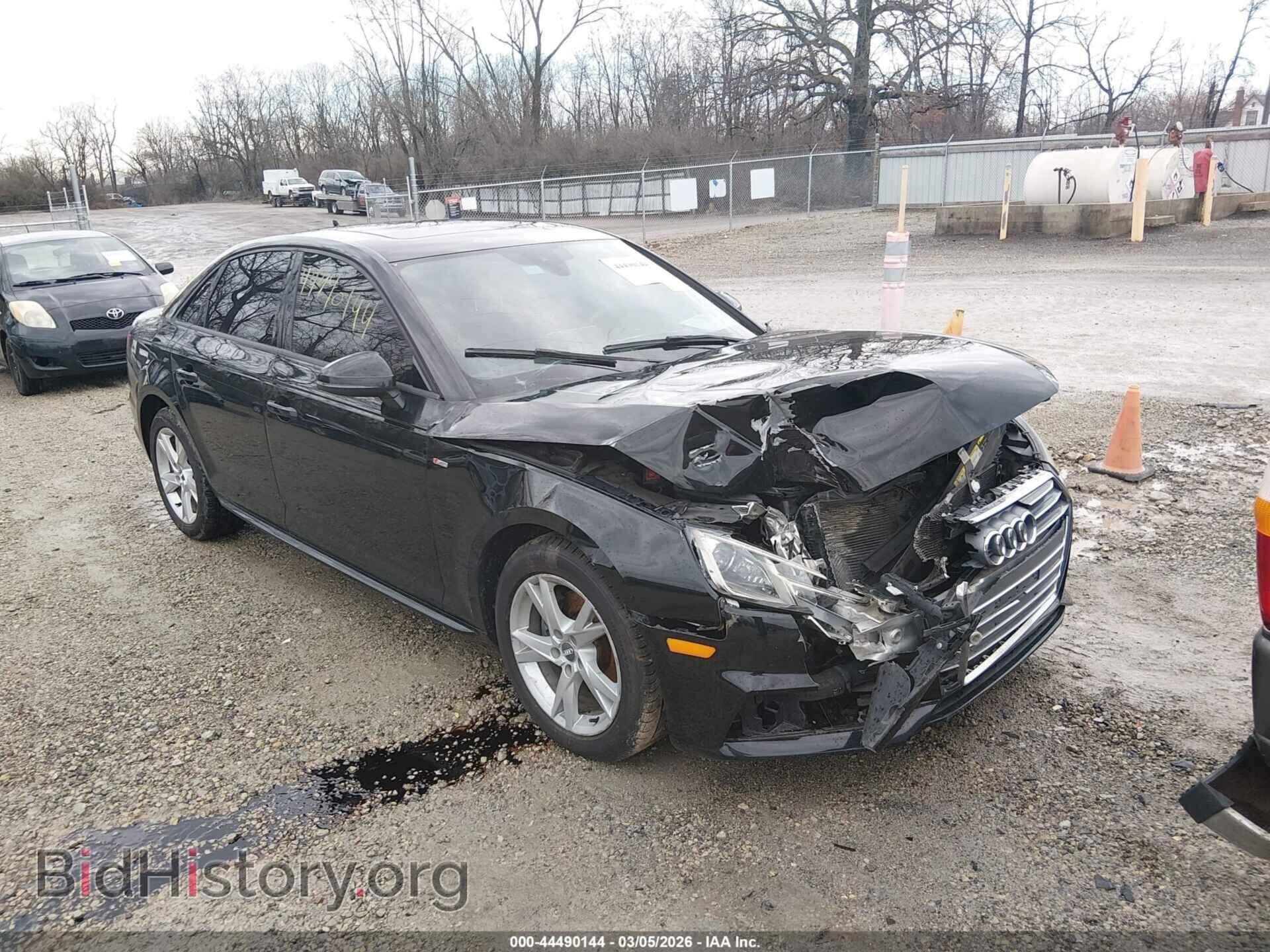 Photo WAUKMAF42JA233304 - AUDI A4 2018