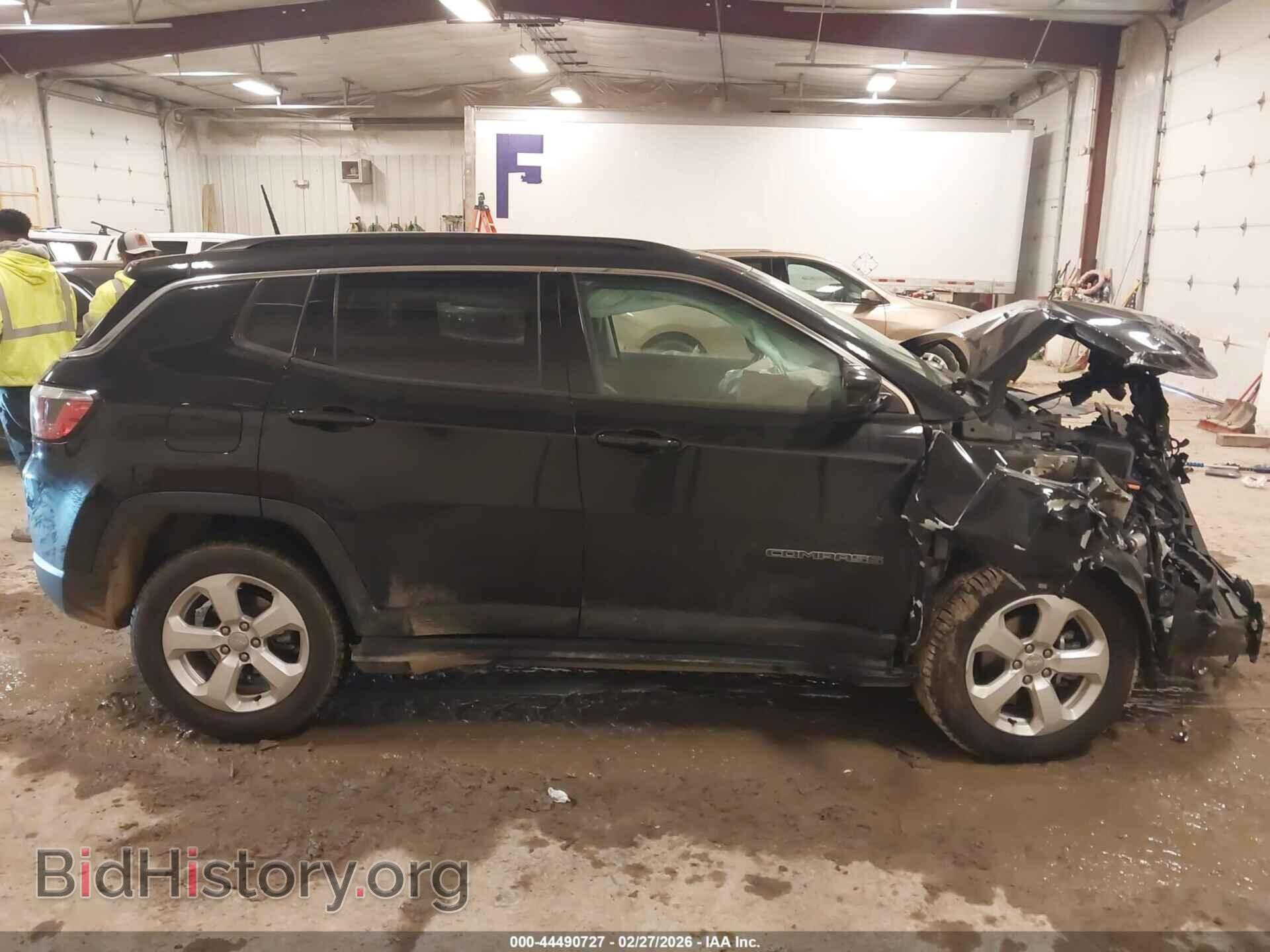 2018 JEEP COMPASS - VIN: 3C4NJCBBXJT411395 - Фото 13