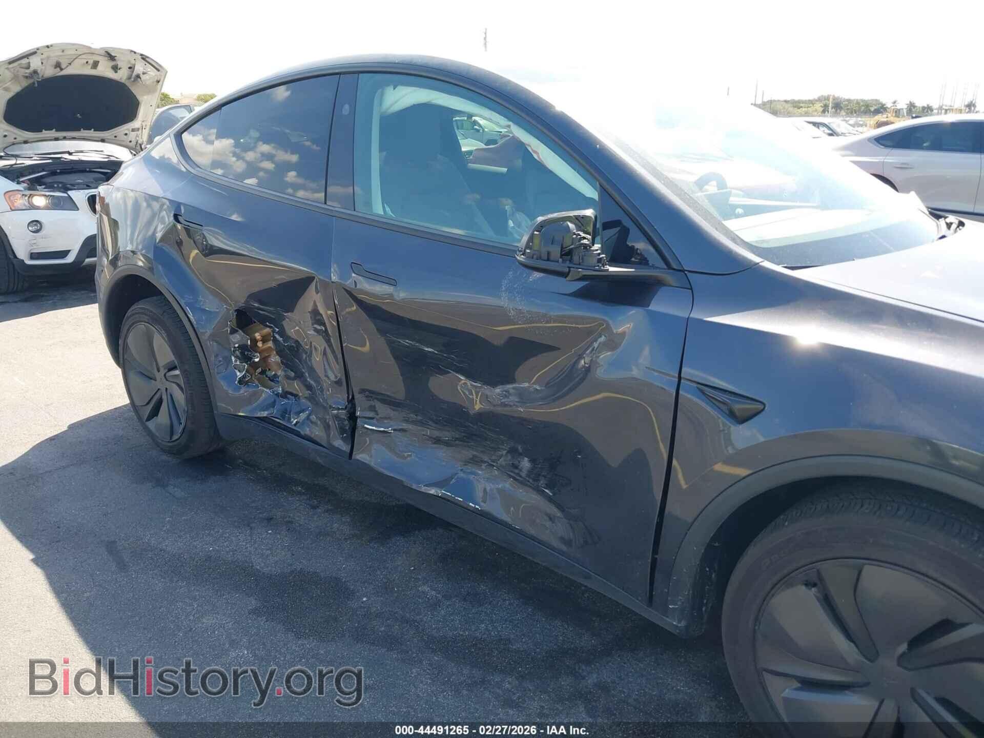 2026 TESLA MODEL Y - VIN: 7SAYGDED5TF378664 - Photo 6
