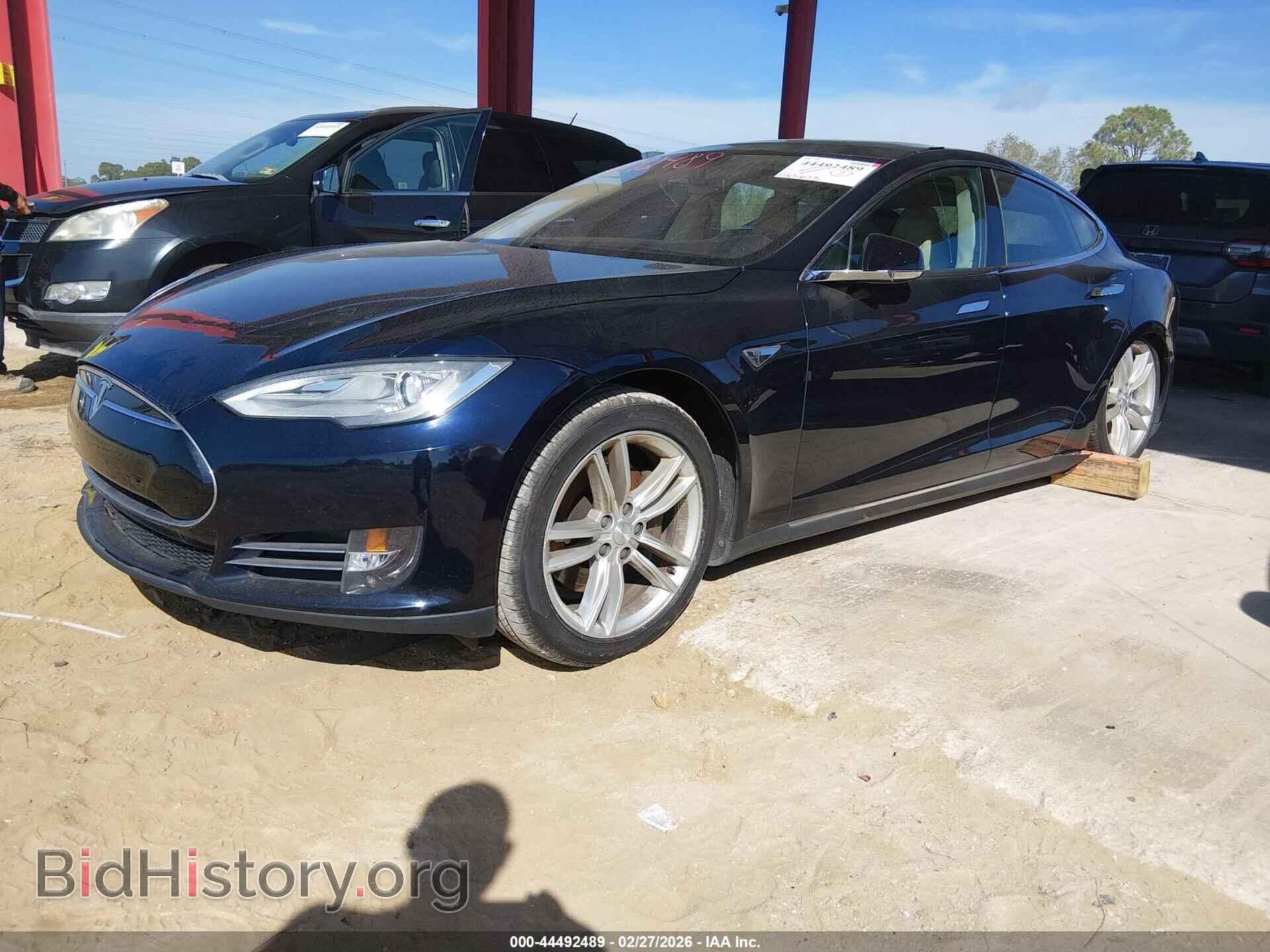 2013 TESLA MODEL S - VIN: 5YJSA1CP2DFP04423 - Фото 2