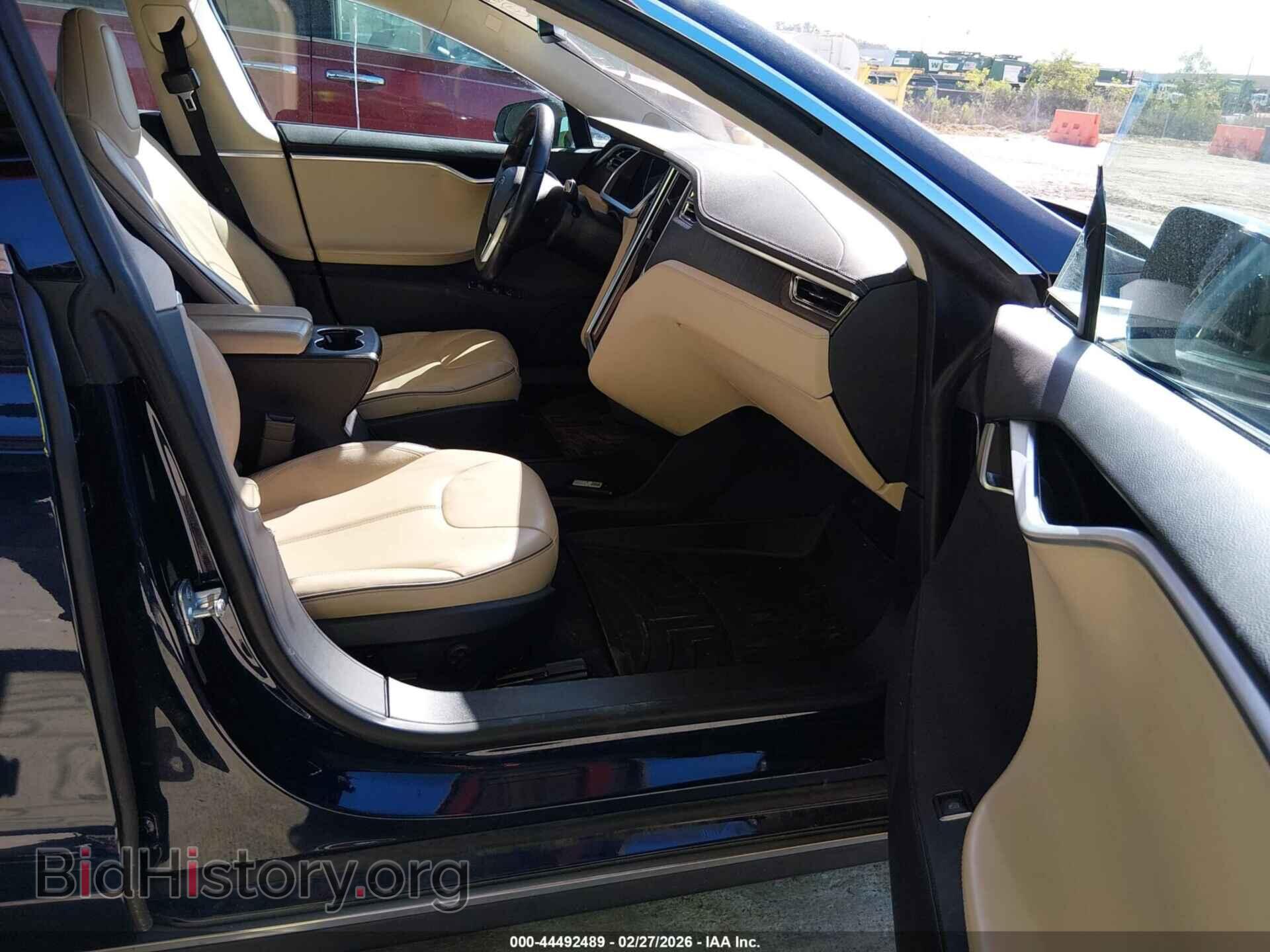2013 TESLA MODEL S - VIN: 5YJSA1CP2DFP04423 - Фото 5