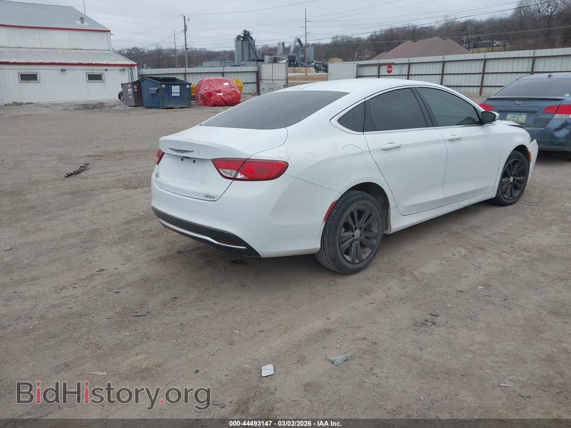 2015 CHRYSLER 200 - VIN: 1C3CCCAB6FN692738 - Фото 4