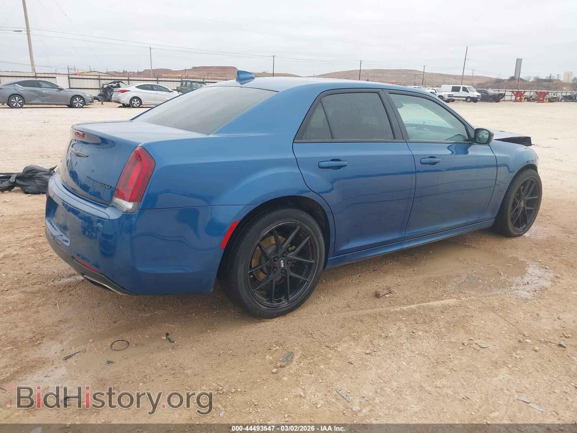 2020 CHRYSLER 300 - VIN: 2C3CCARG3LH253456 - Фото 4