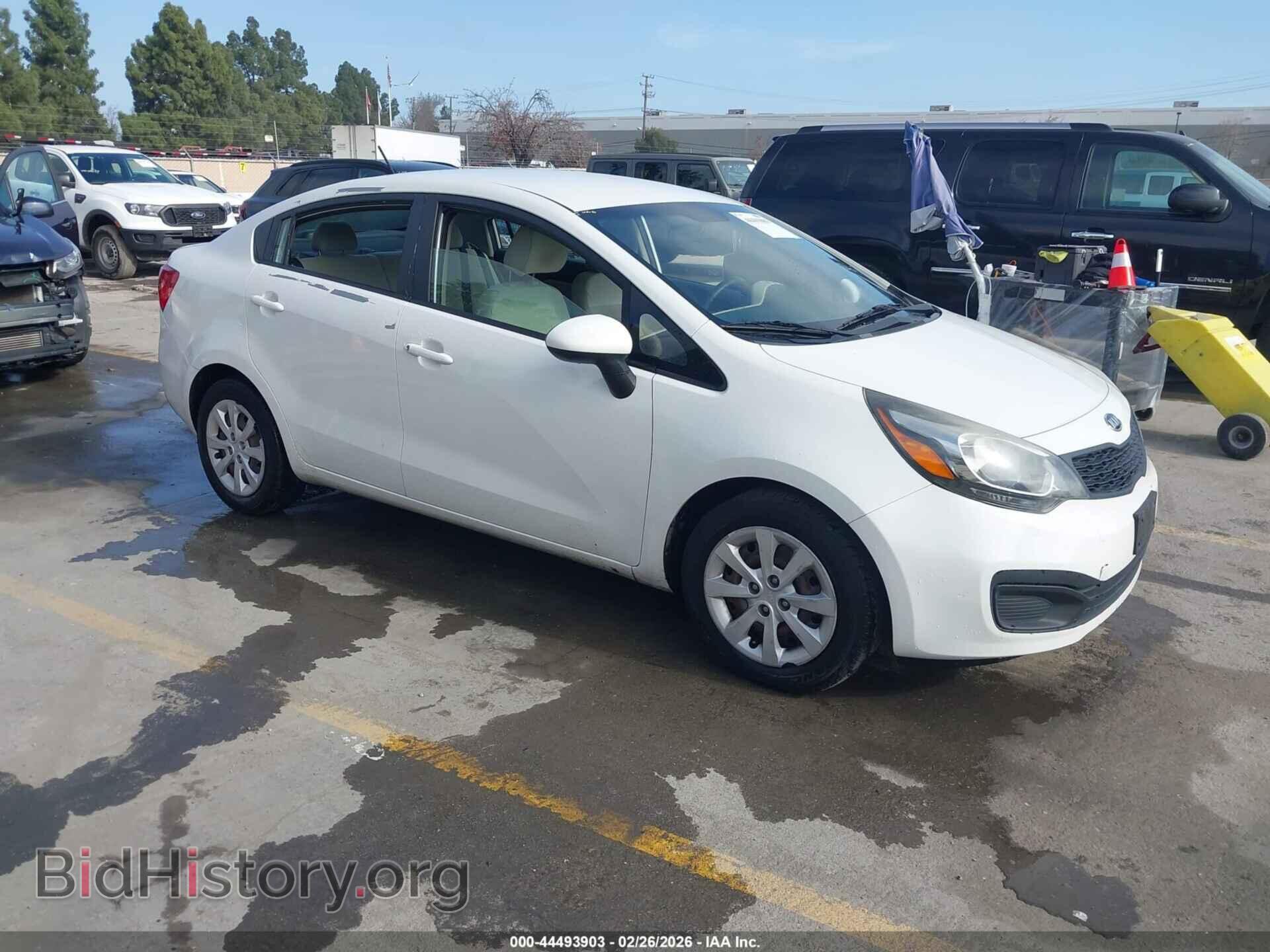 Фотография KNADM4A35D6103498 - KIA RIO 2013