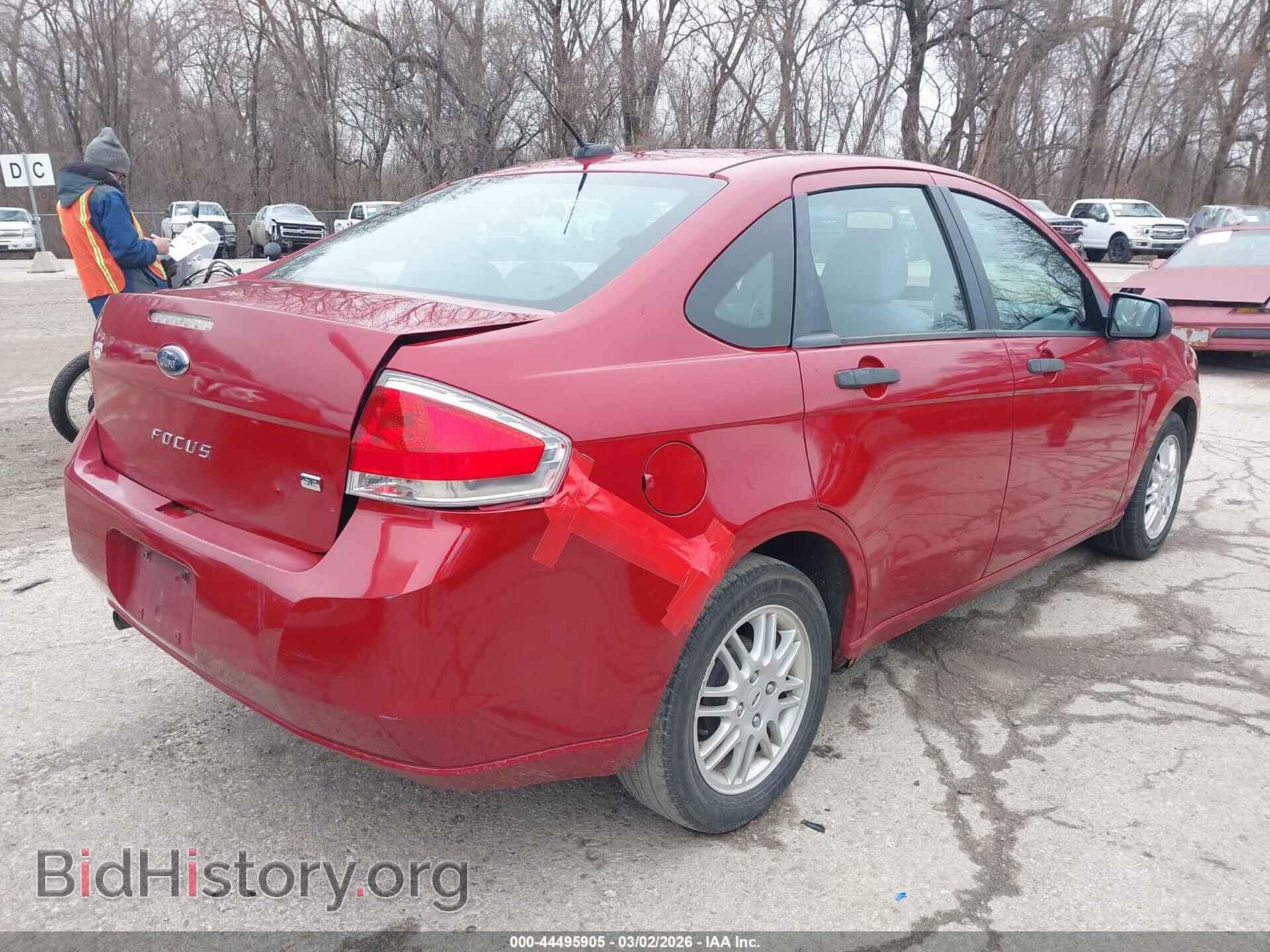 2011 FORD FOCUS - VIN: 1FAHP3FN2BW117555 - Фото 6