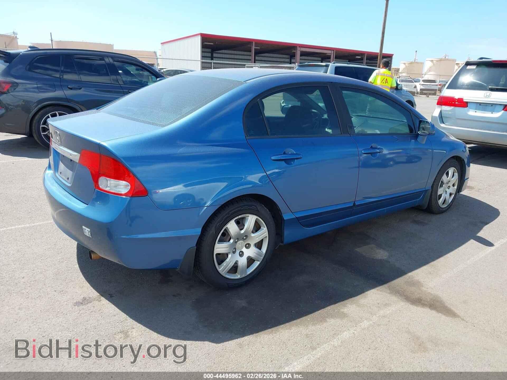 2010 HONDA CIVIC - VIN: 19XFA1F53AE045202 - Фото 4