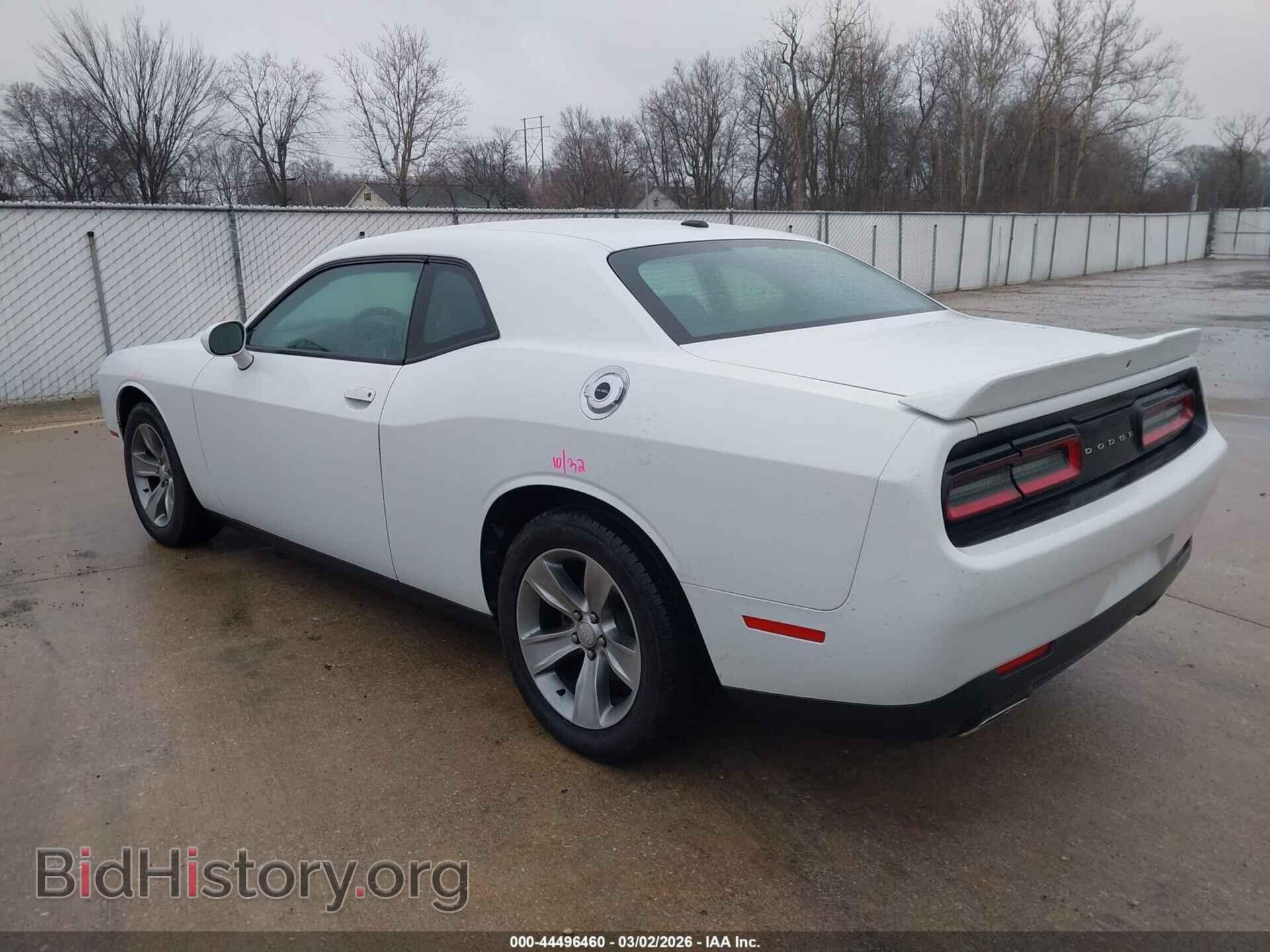 2019 DODGE CHALLENGER - VIN: 2C3CDZAG7KH616122 - Фото 3