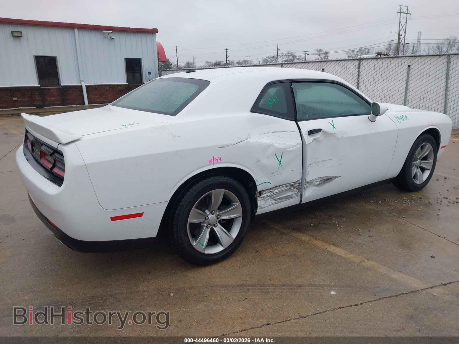 2019 DODGE CHALLENGER - VIN: 2C3CDZAG7KH616122 - Фото 4