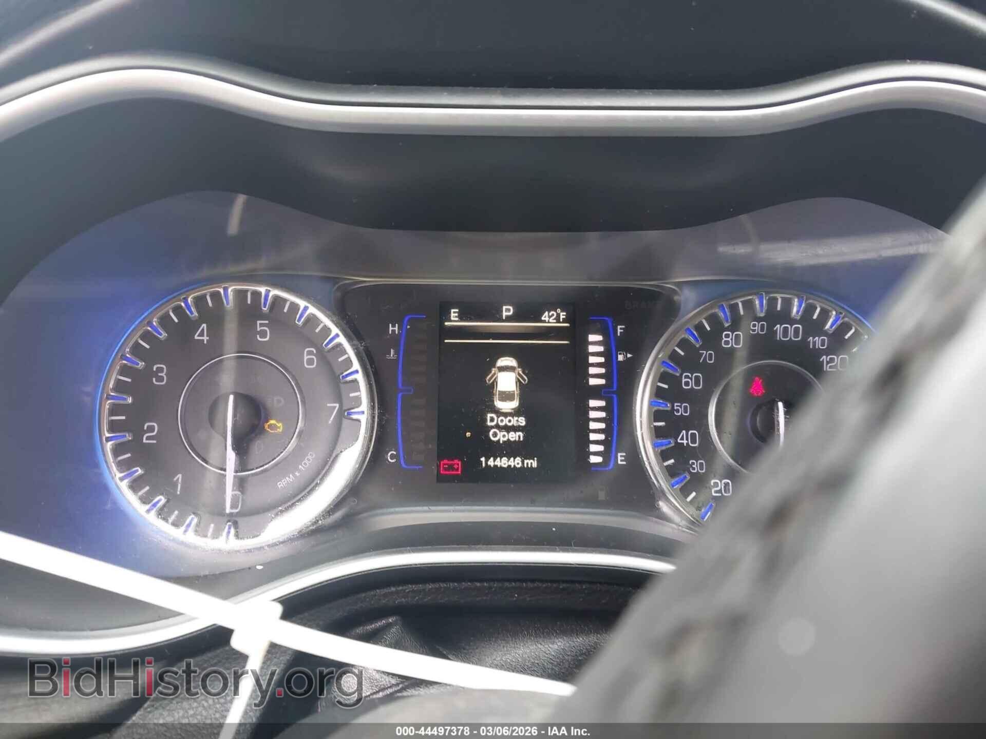 2015 CHRYSLER 200 - VIN: 1C3CCCAB9FN647485 - Фото 7