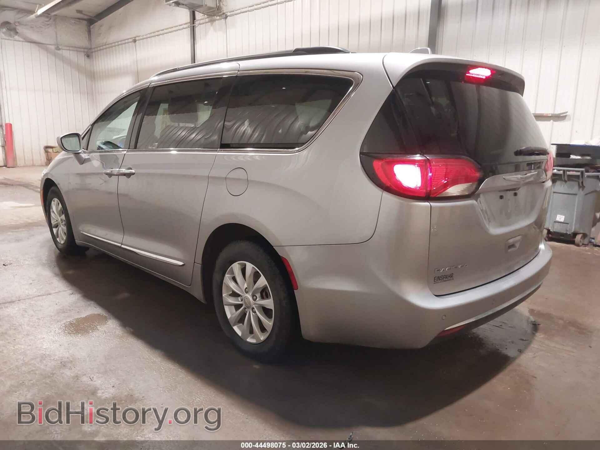 2017 CHRYSLER PACIFICA - VIN: 2C4RC1BG1HR569410 - Фото 3