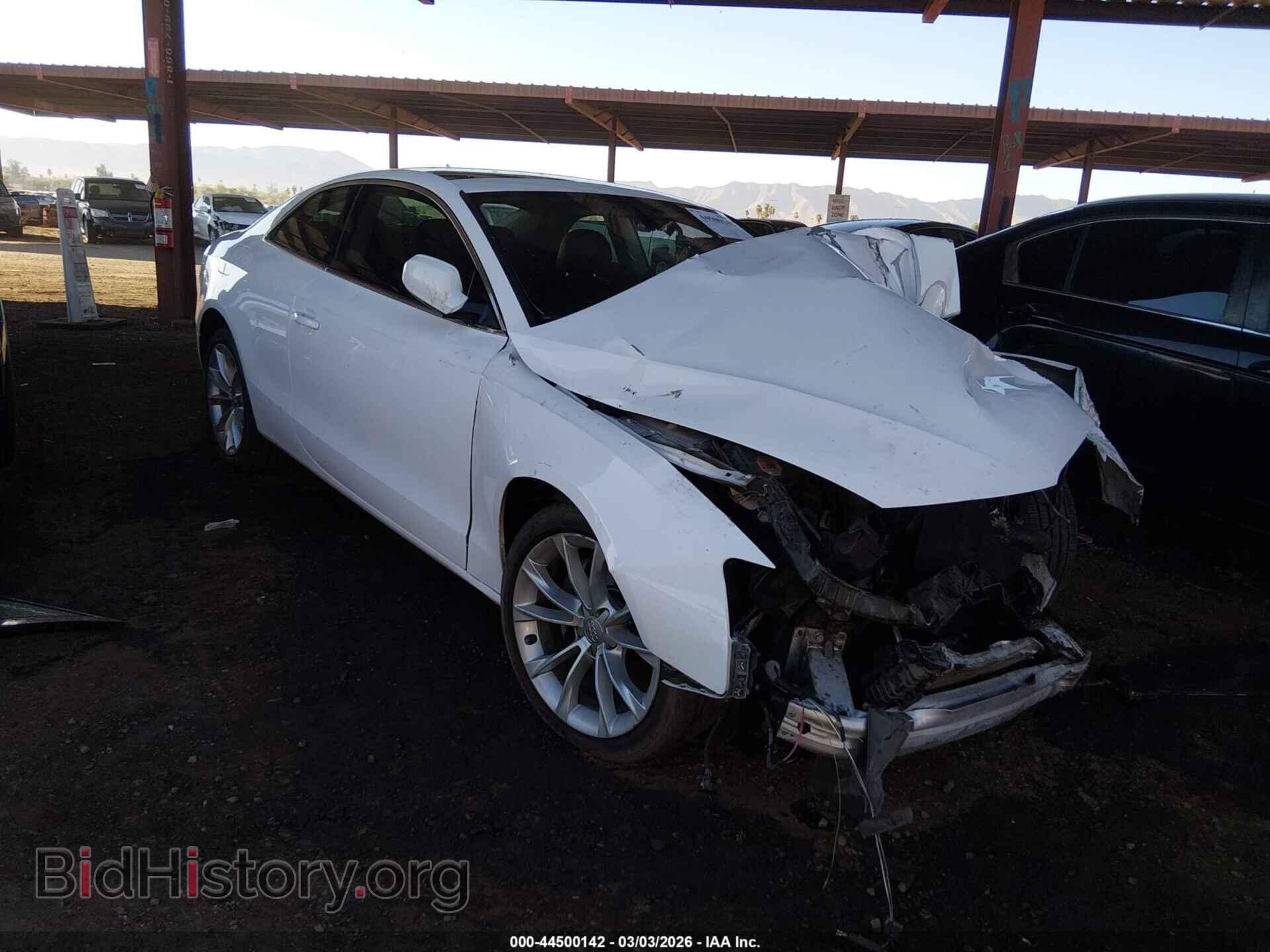 Photo WAUCFAFR8EA063885 - AUDI A5 2014