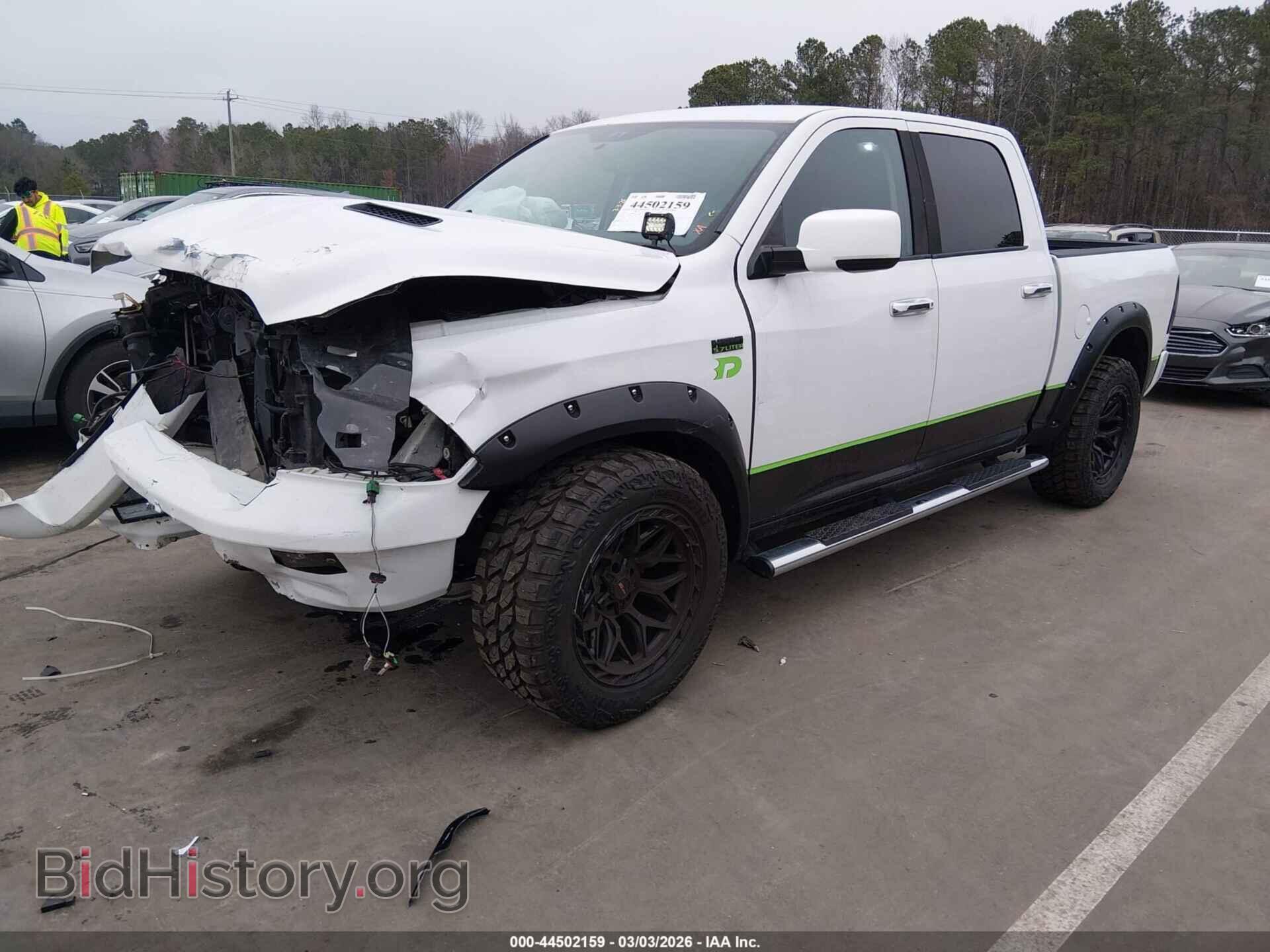 2012 RAM 1500 - VIN: 1C6RD7NT5CS162228 - Фото 2