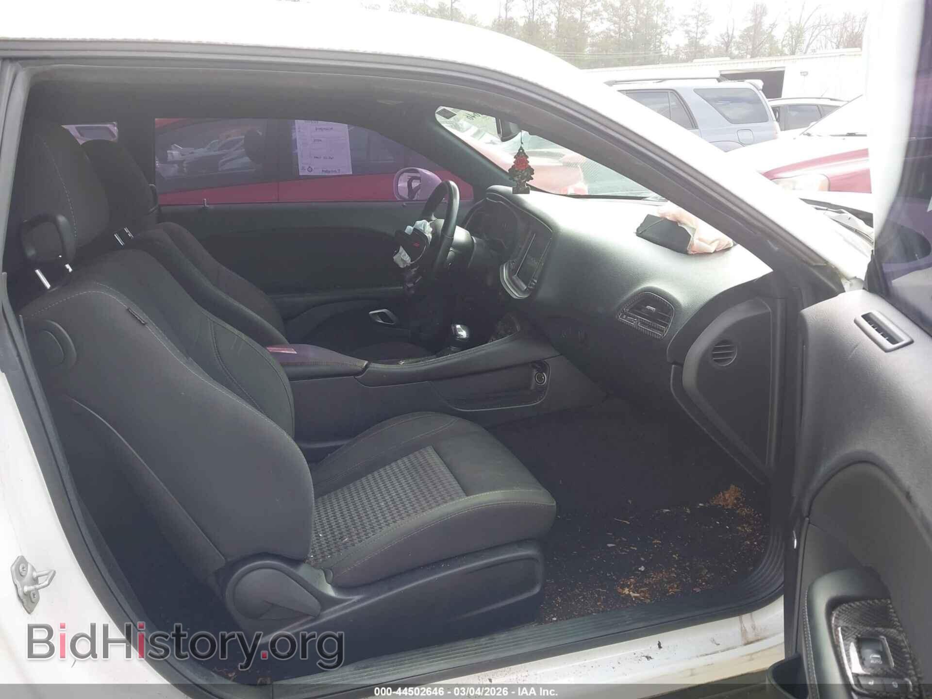 2018 DODGE CHALLENGER - VIN: 2C3CDZAG5JH311345 - Photo 5