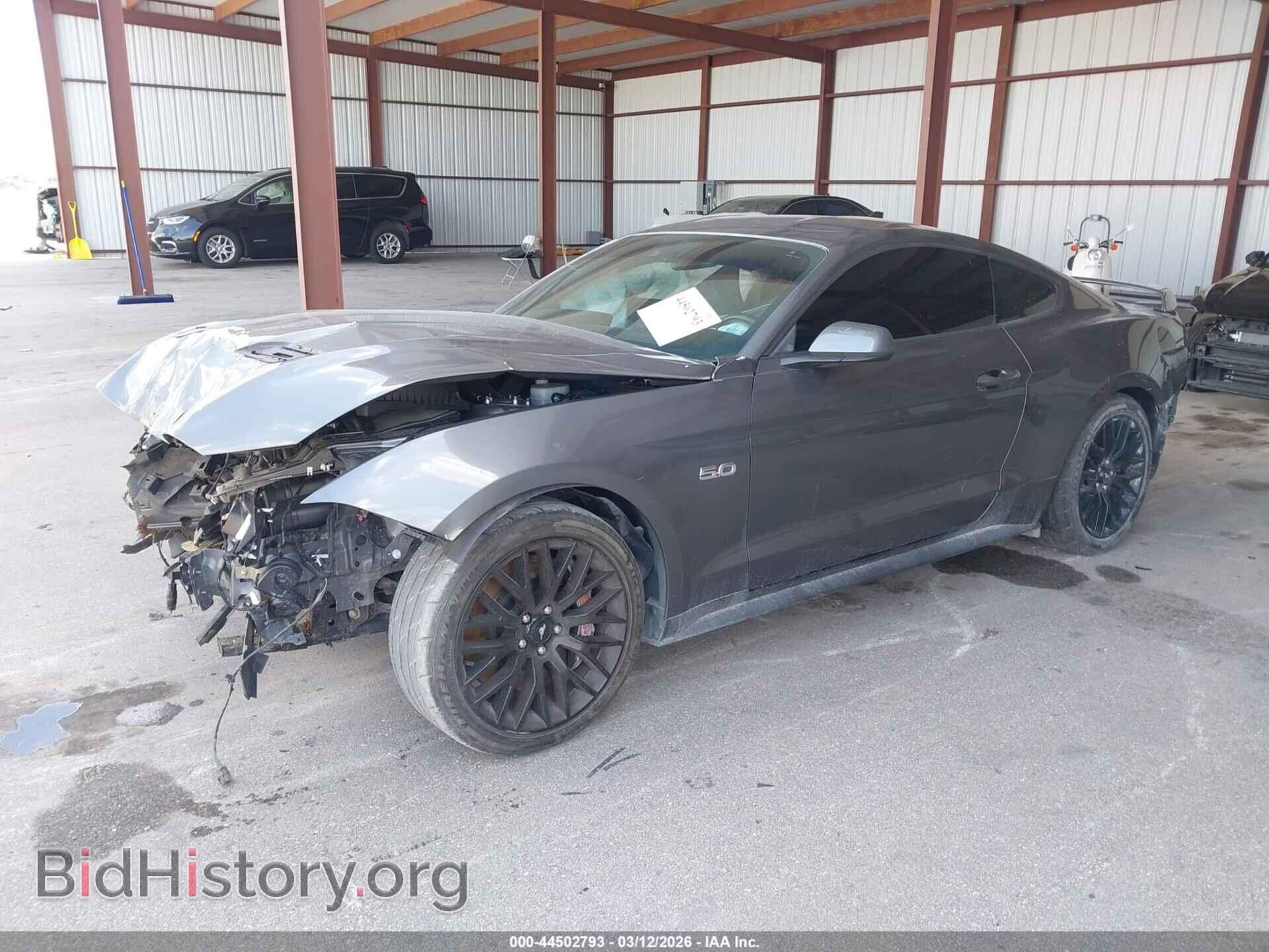 2021 FORD MUSTANG - VIN: 1FA6P8CF6M5113213 - Фото 2
