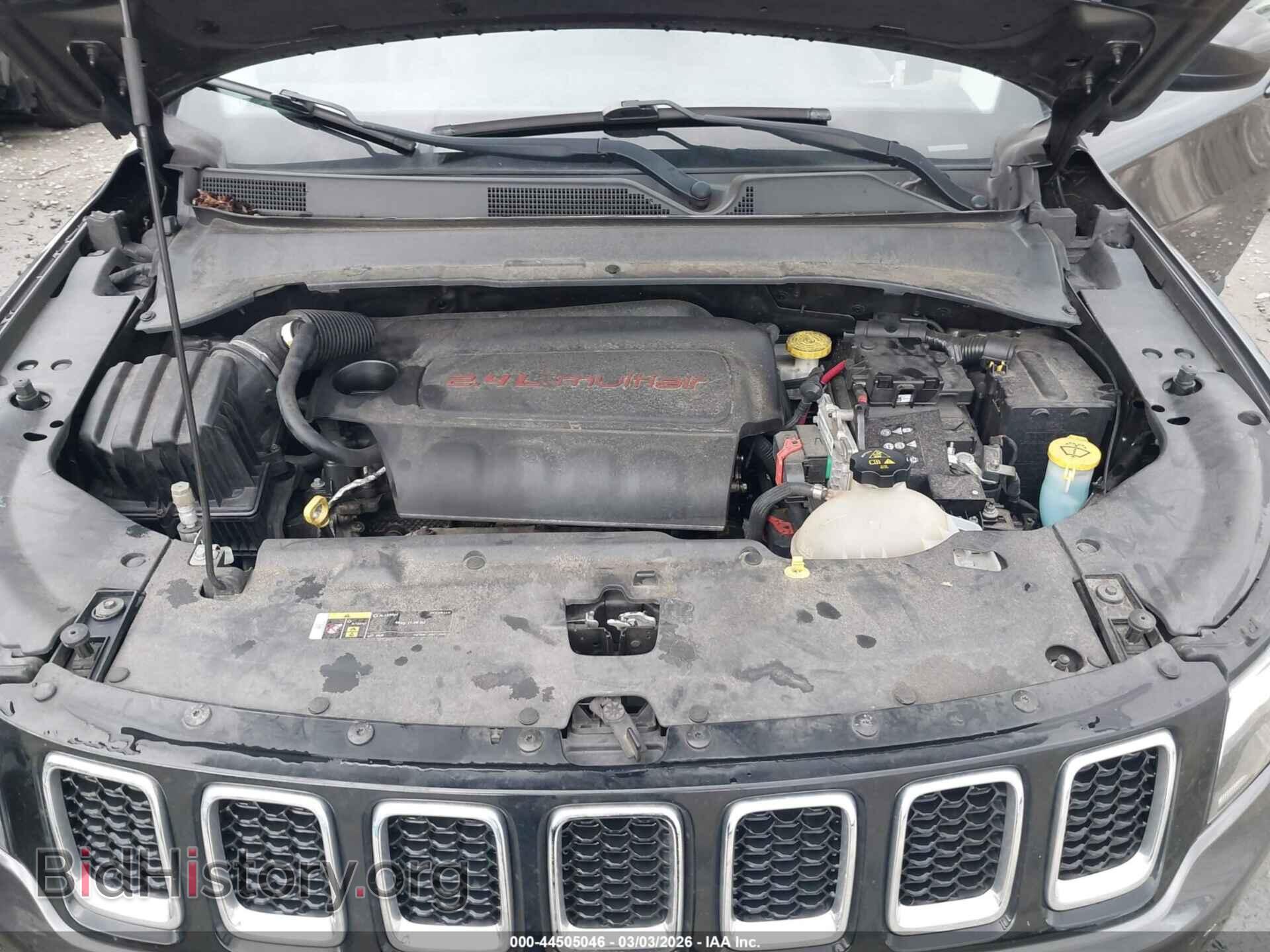 2018 JEEP COMPASS - VIN: 3C4NJDBB3JT375992 - Фото 10