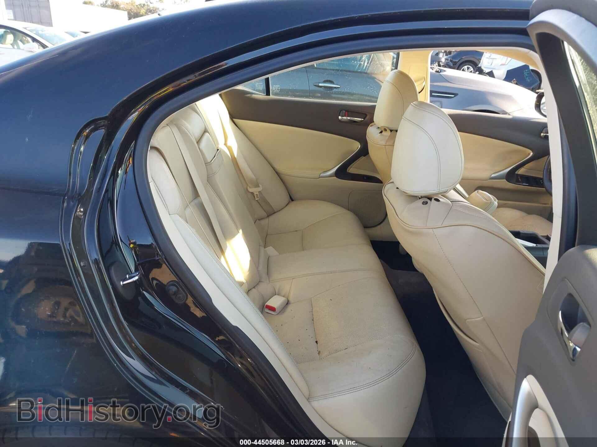 2011 LEXUS IS 250 - VIN: JTHBF5C2XB5153359 - Фото 8