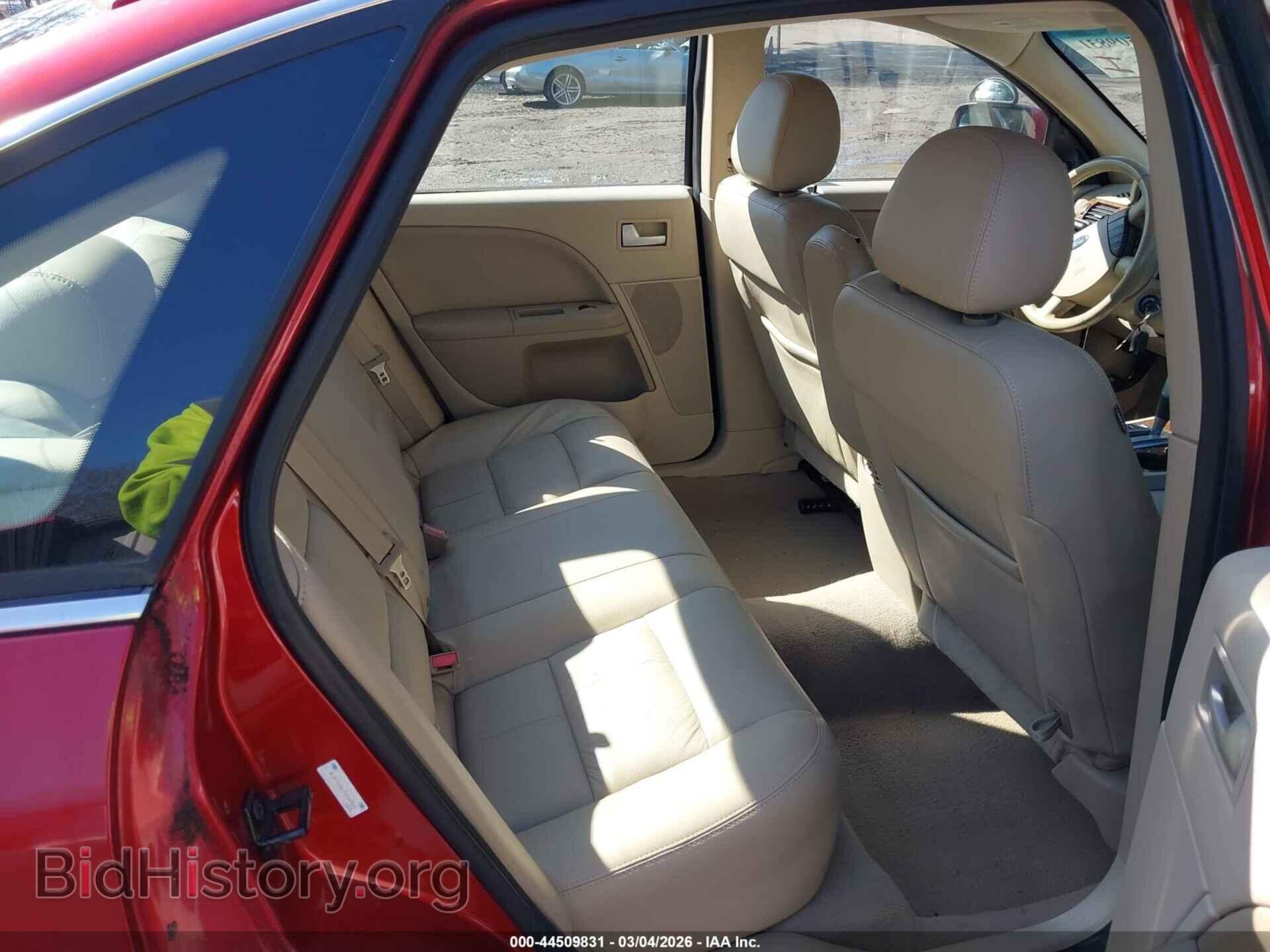 2007 FORD FIVE HUNDRED - VIN: 1FAHP24177G141815 - Photo 8