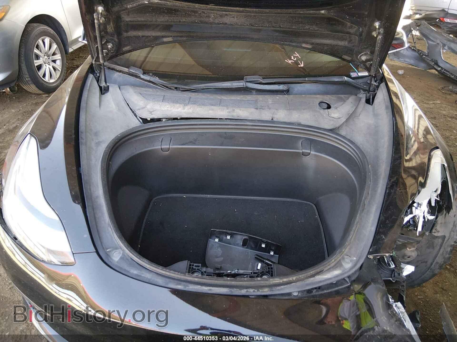 2018 TESLA MODEL 3 - VIN: 5YJ3E1EB7JF073268 - Фото 10