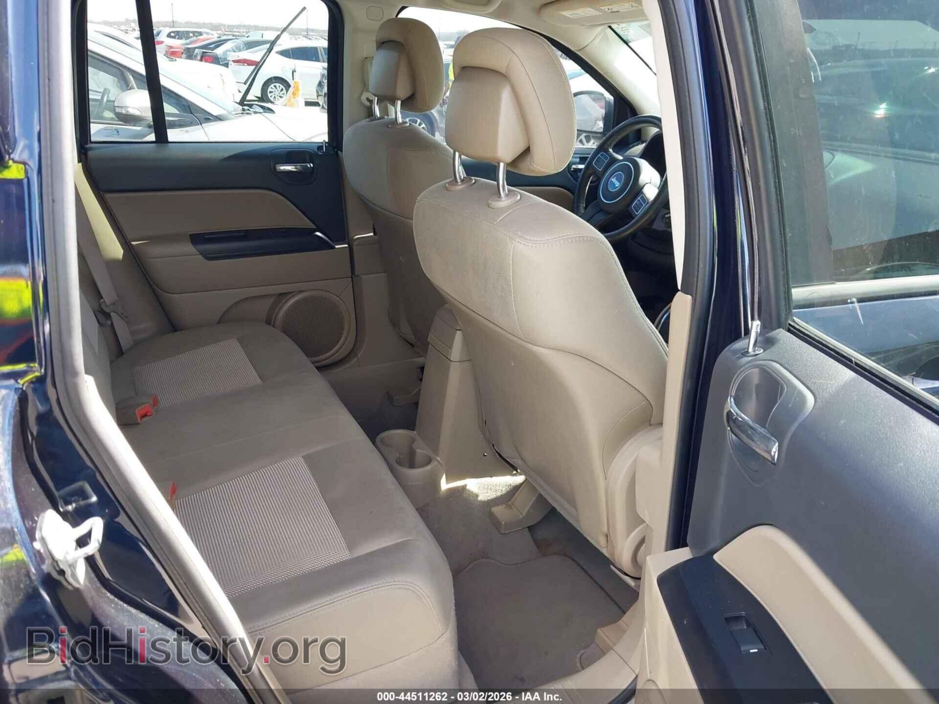 2011 JEEP COMPASS - VIN: 1J4NT1FA6BD224933 - Фото 8