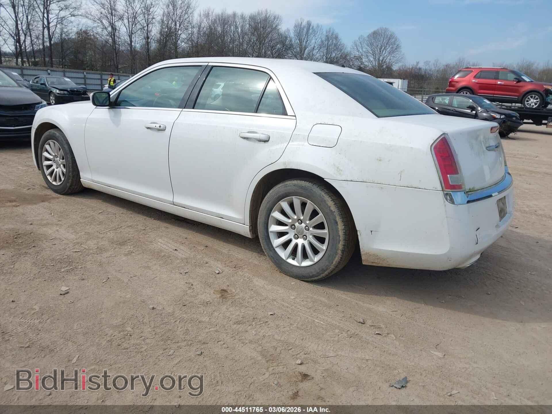 2014 CHRYSLER 300 - VIN: 2C3CCAAG8EH207670 - Фото 3
